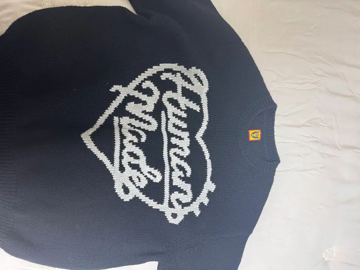 HUMAN MADE(ヒューマンメイド) ハート ニット セーター ブラック xl