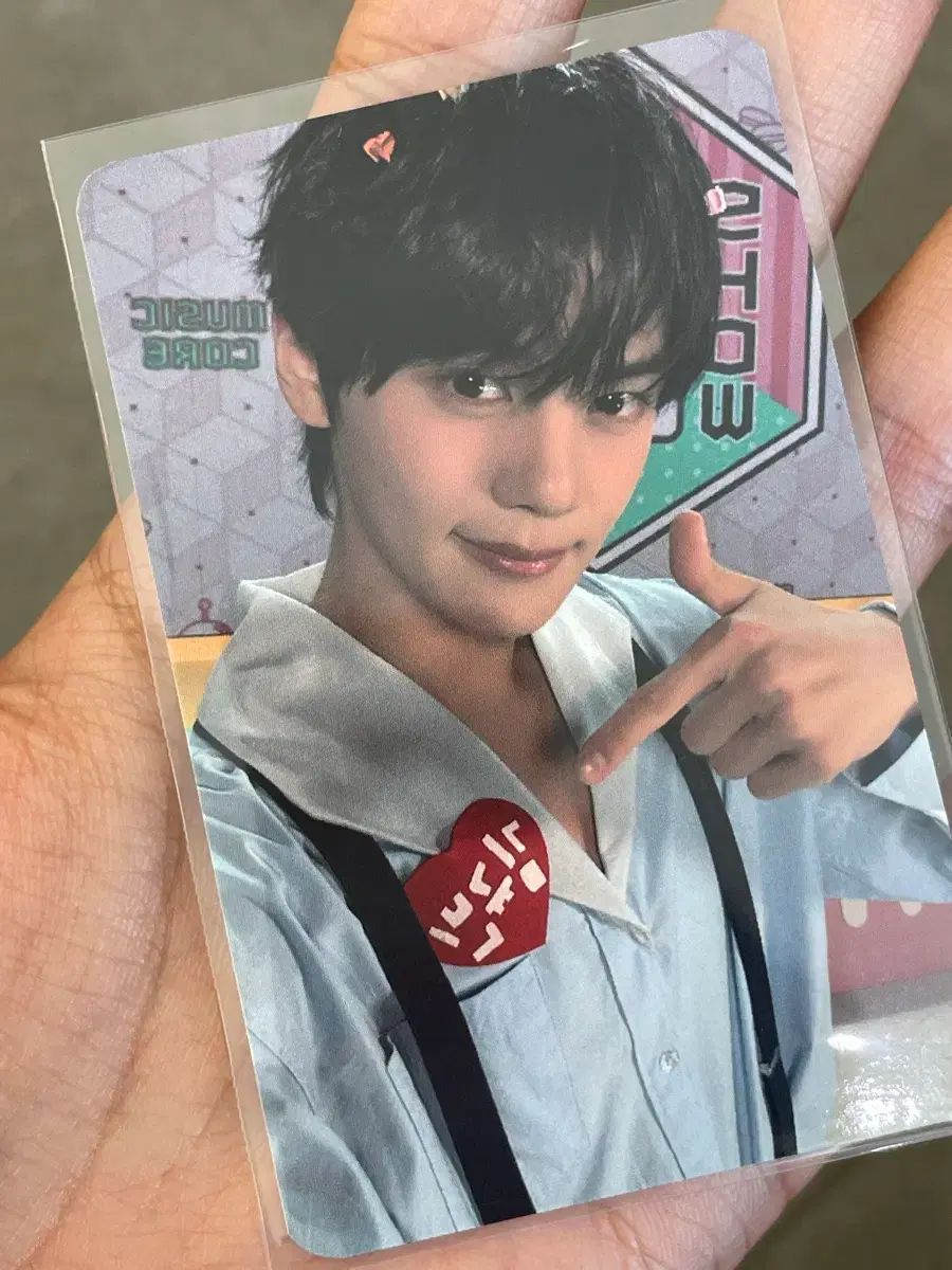 アンドゥブル キム・ギュビン(KIM GYU VIN) 音楽中心 音楽番組 MC席 写真 フォト PHOTOカード