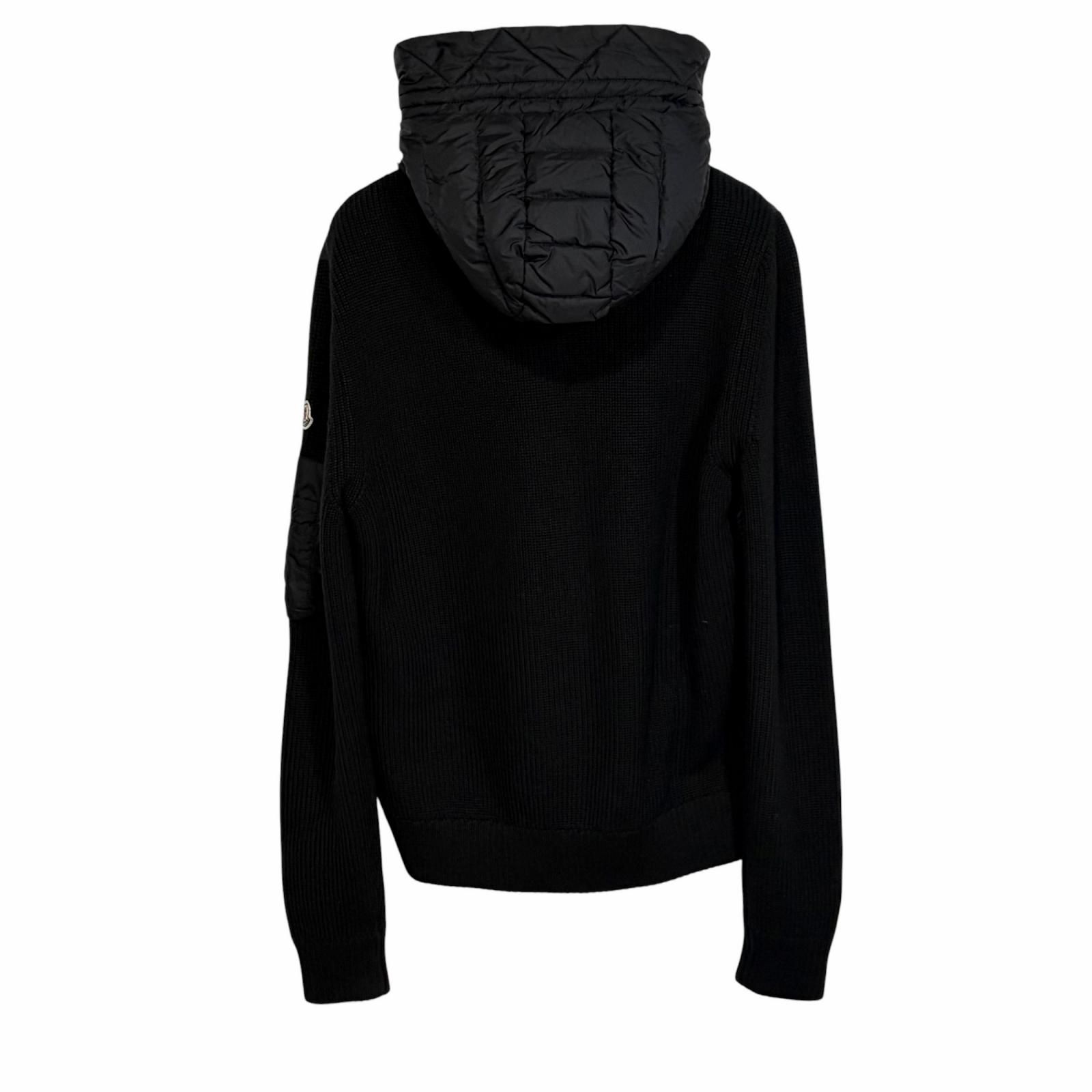MONCLER/M /ブラック /ダウンニット /型番C20919402800 - メルカリ