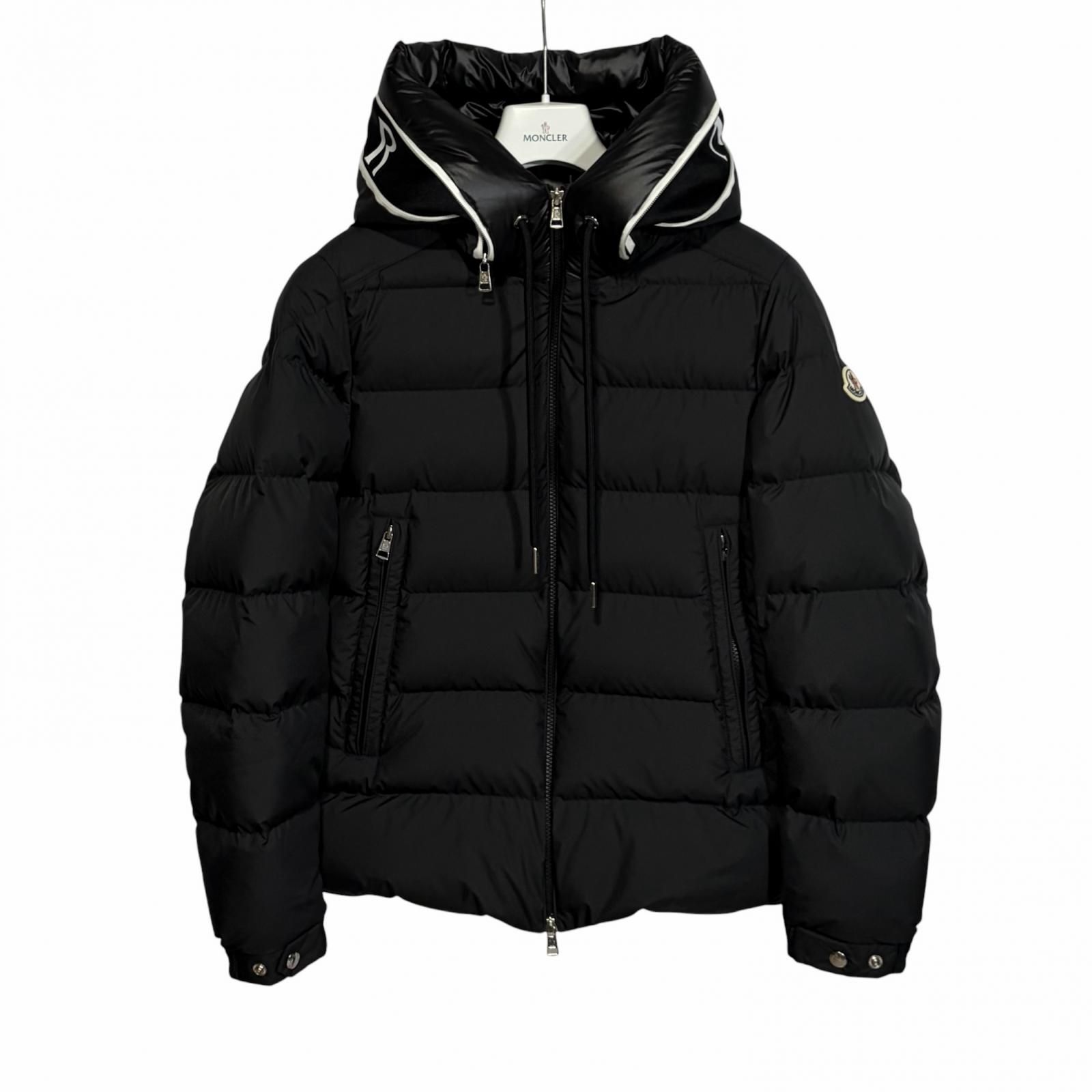 MONCLER ブラック ダウンジャケット M MONCLER/M (1) /ブラック 