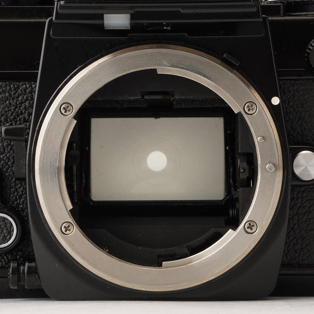 ニコン Nikon FA ブラック ボディ 35mm フィルム一眼レフカメラ - メルカリ