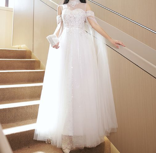 新品 ウエディングドレス Aライン 前撮り 半袖 ドレス ホワイト チュール ハイネック フレア 結婚式 ボリューム 二次会 0759