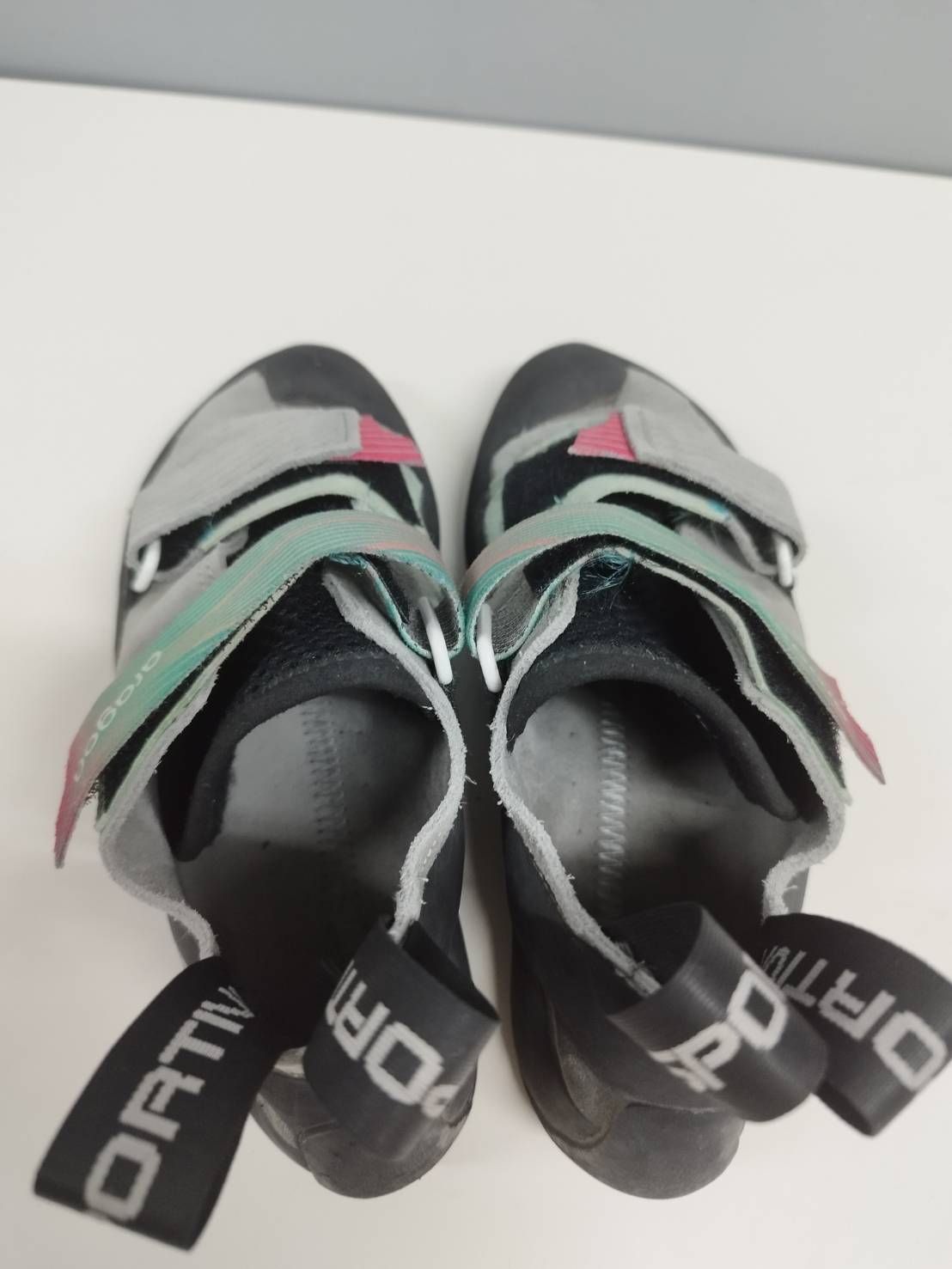 良品】LA SPORTIVA ラスポルティバ アラゴン ウーマン/クライミング 