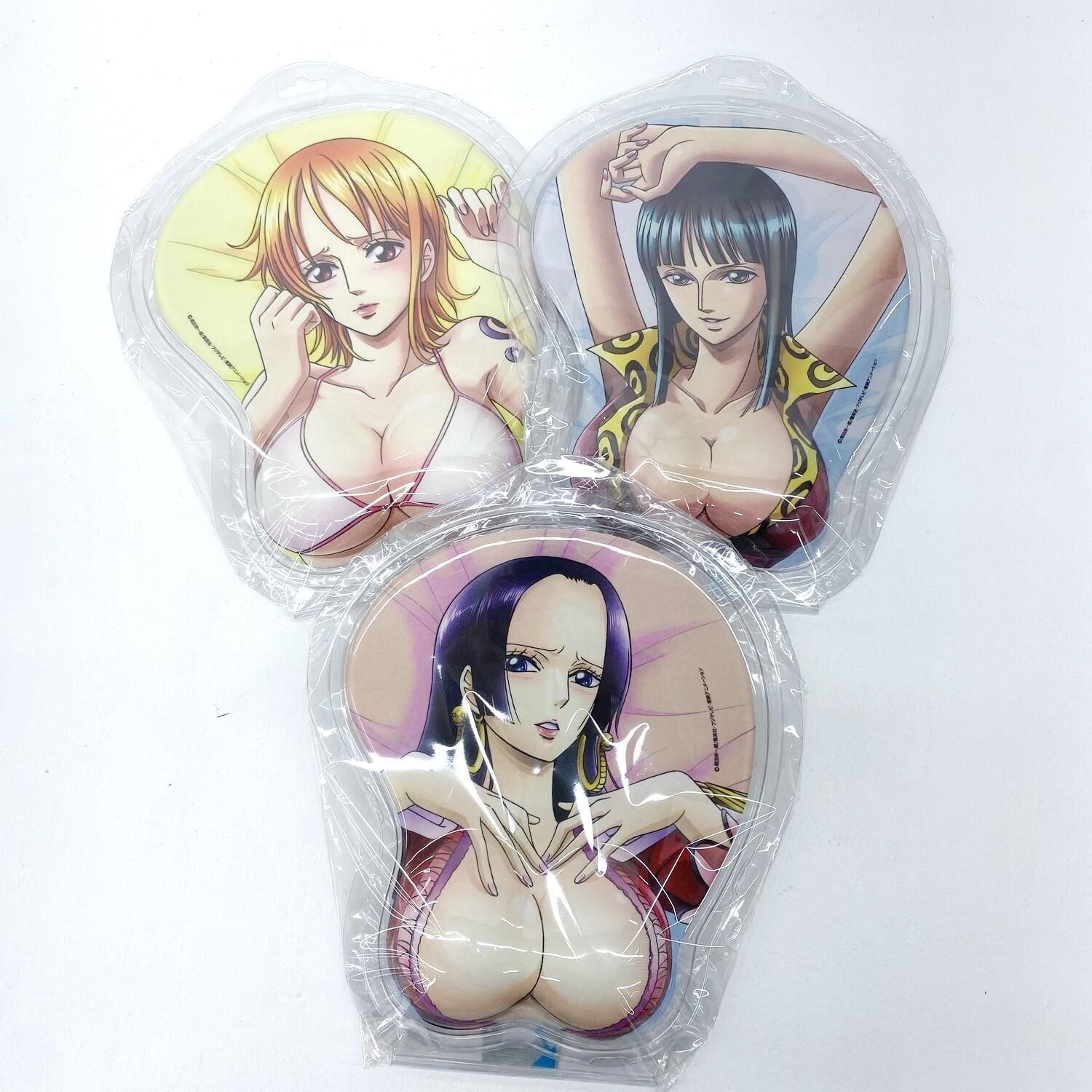 【★加古川物流】中古 ワンピース 3Dマウスパッド ナミ ニコ･ロビン ボア･ハンコック 3点セット.【703】 5,522円