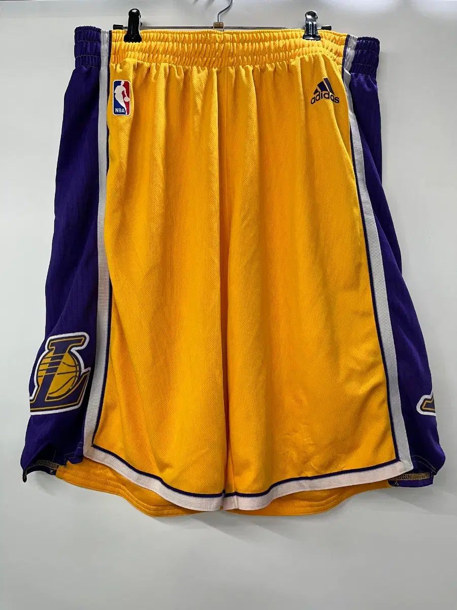 NBA バスケット SWING NBA レイカーズ ハーフパンツ Lサイズ 4,766円