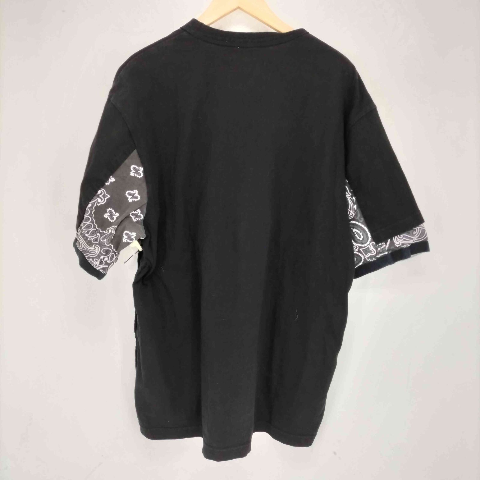 サカイ Sacai Bandana Print T-Shirt メンズ 4 - メルカリ