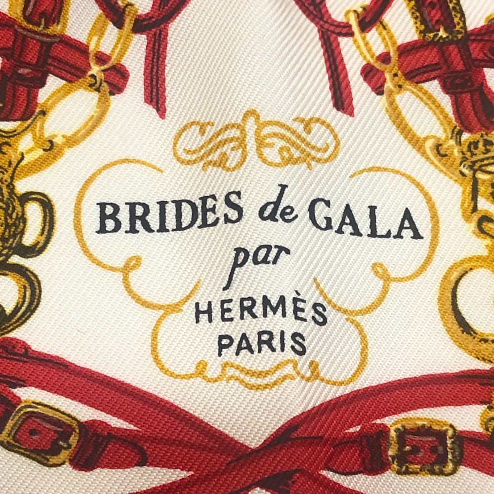 HERMES エルメス ハンカチ BRIDES de GALA 式典用馬勒 シルク レッド