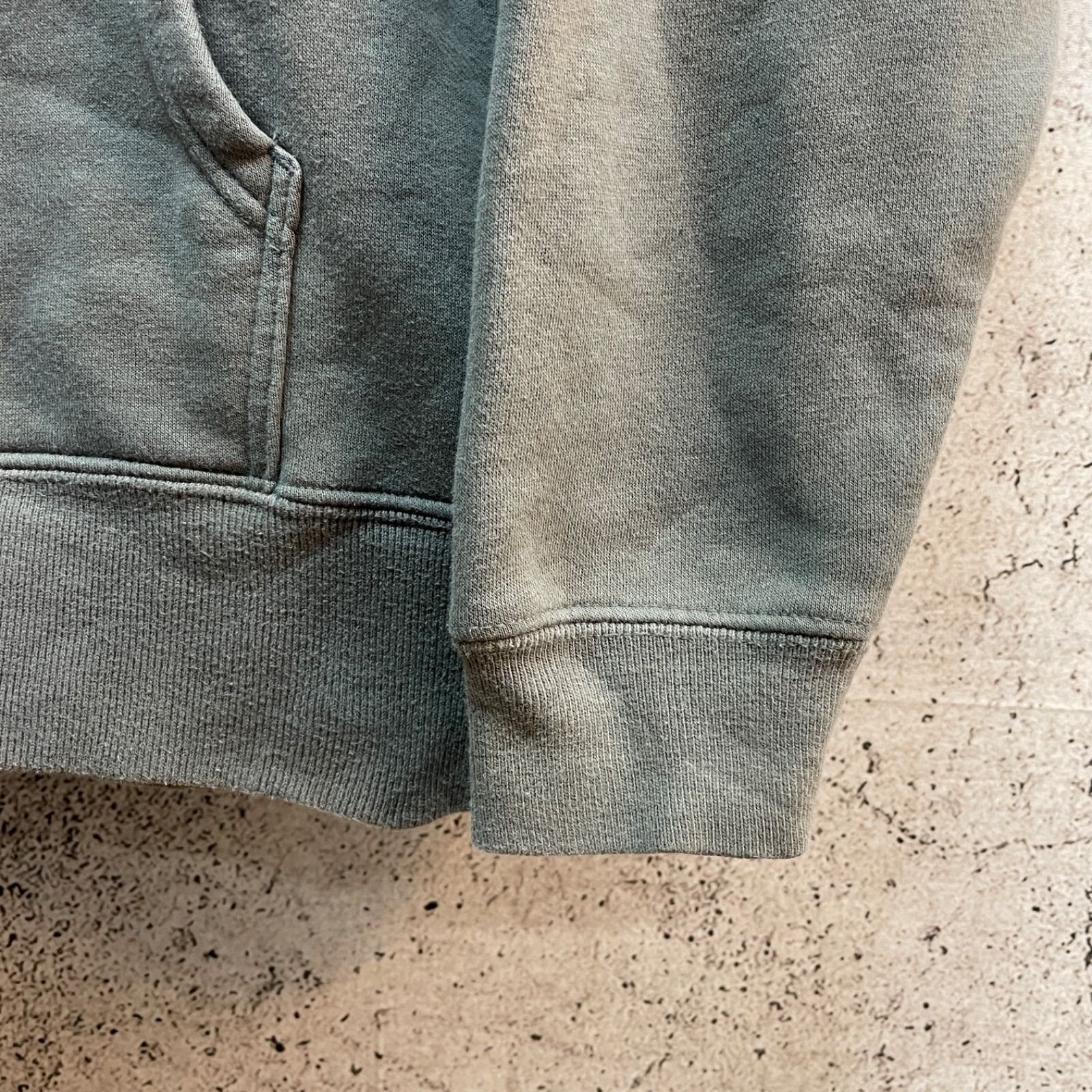 RHC RonHerman ロンハーマン CHILLAX プルオーバー パーカー フードロゴ チャコールグレー 裏起毛 RHC RonHerman ロンハーマン CHILLAX プルオーバー パーカー フードロゴ チャコールグレー 裏起毛