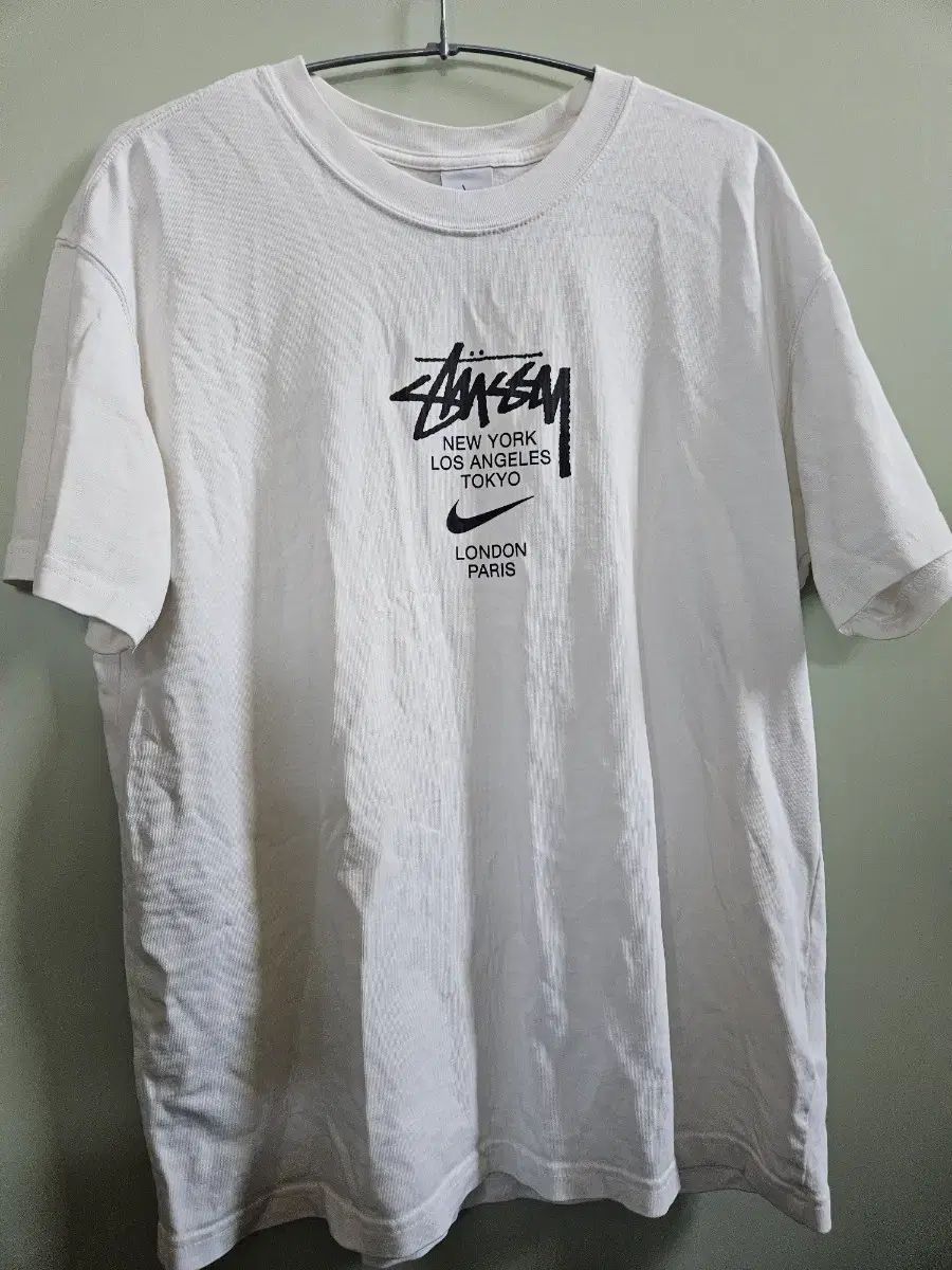 ナイキ STU WORLD TOUR 半袖 Tシャツ