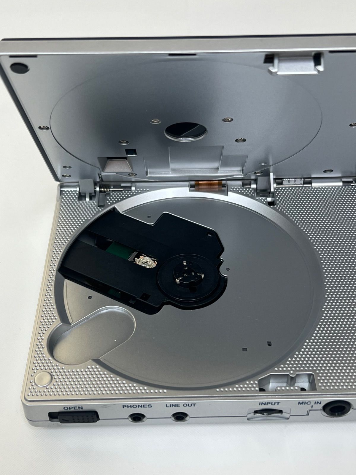 TASCAM CD-VT2 ポータブルCDトレーナー中古品 - メルカリ