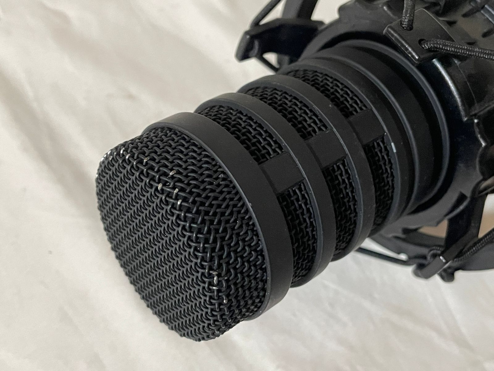 △ オーディオテクニカ Audio-Technica BP40 超単一指向性 大口径 配信