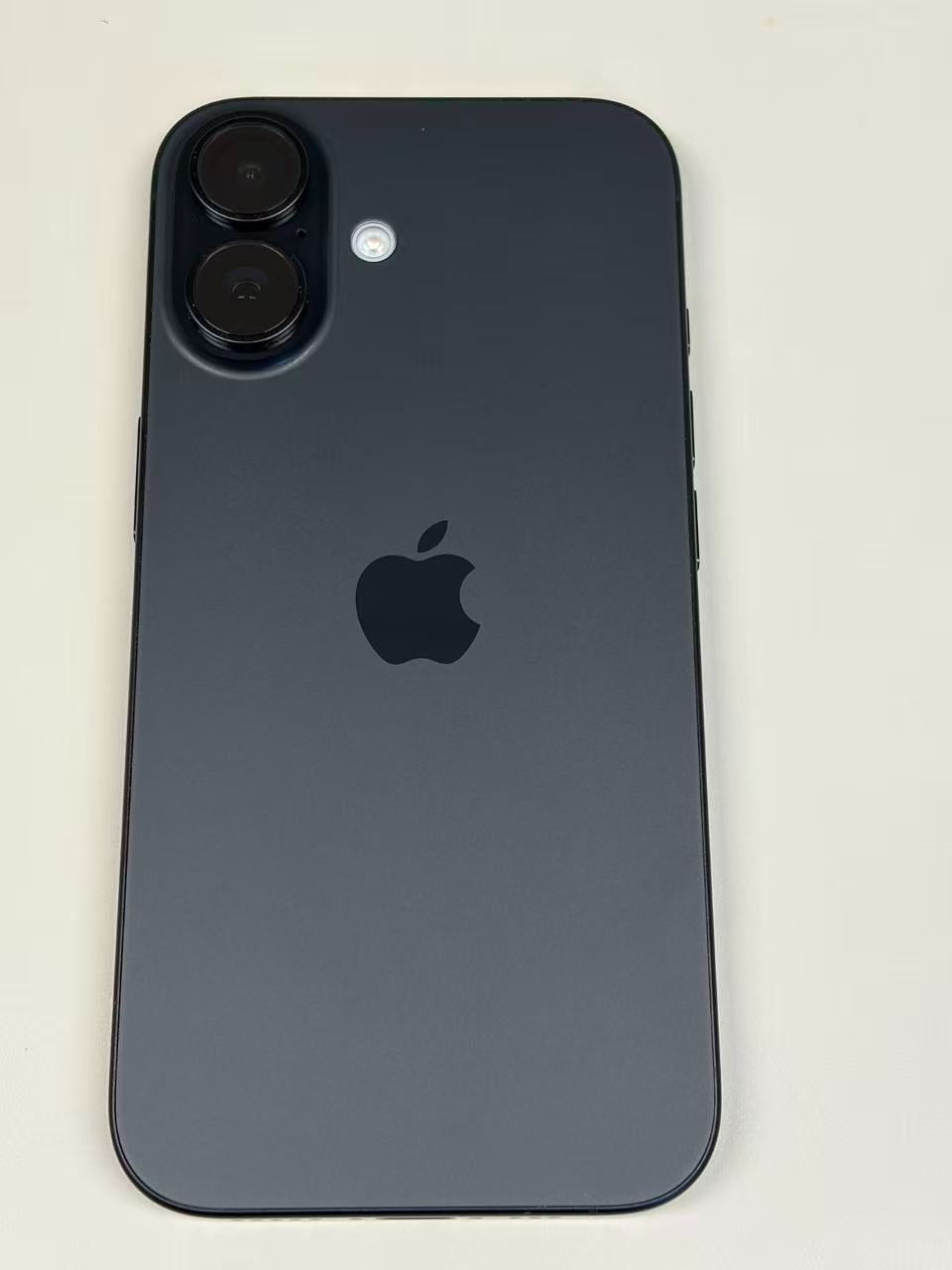 iPhone16　128GB/バッテリー最大容量96%/ジャンク品 iPhone16 128GB ブラック (ジャンク) バッテリー100% - メルカリ