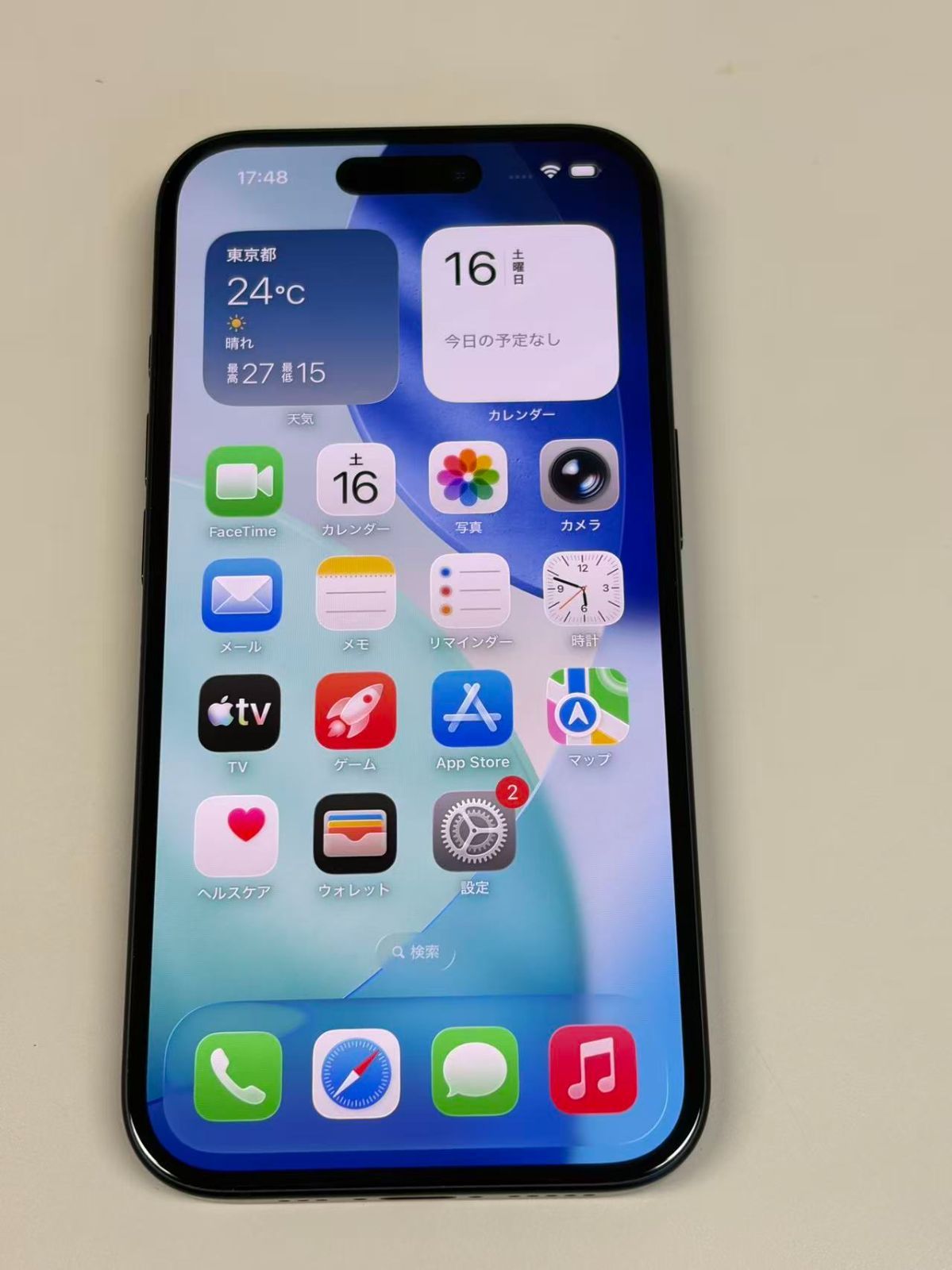 iPhone16 128GB ブラック (ジャンク) バッテリー100% - メルカリ