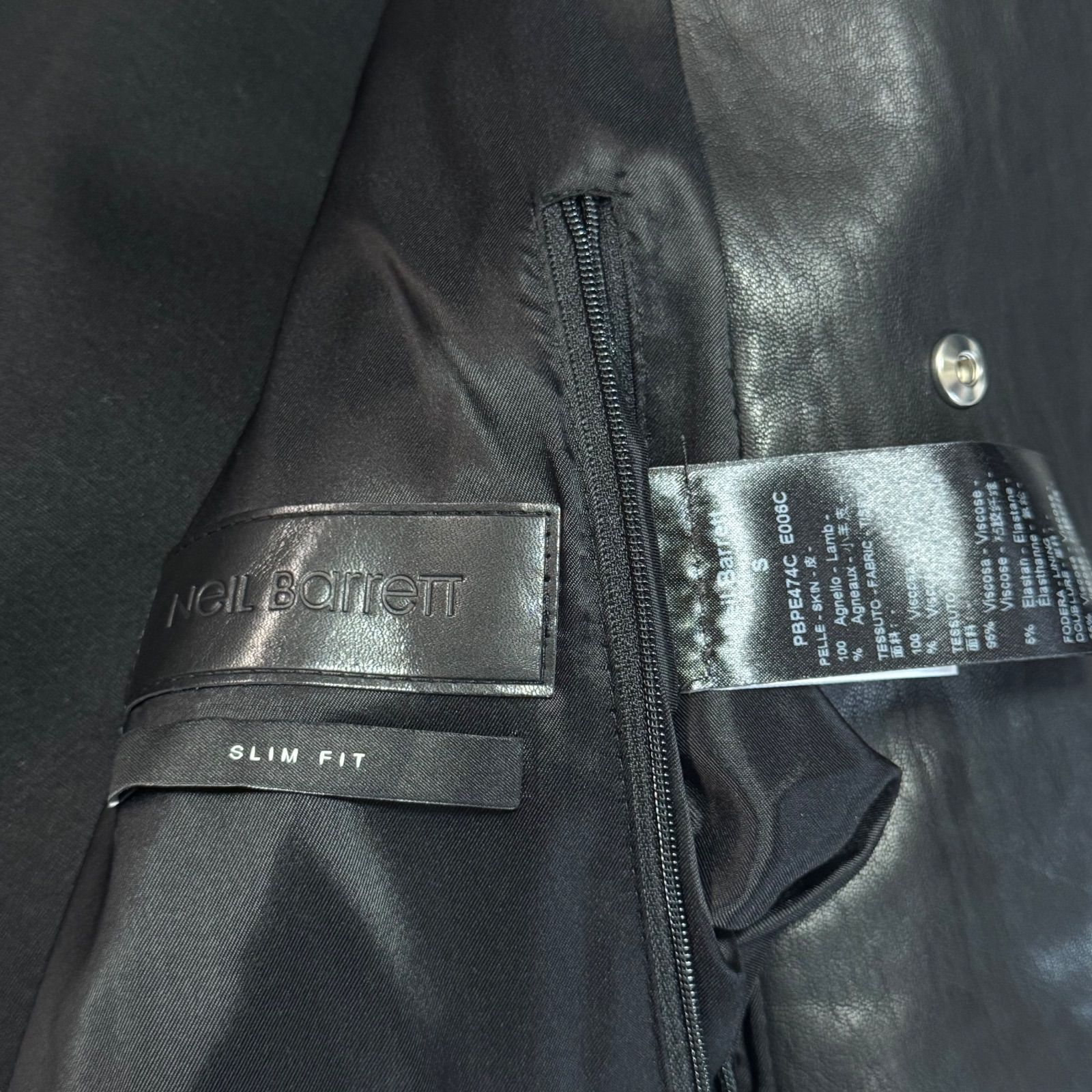 逸品【Neil Barrett ニールバレット 【商品名】仔羊革/ラム レザー 