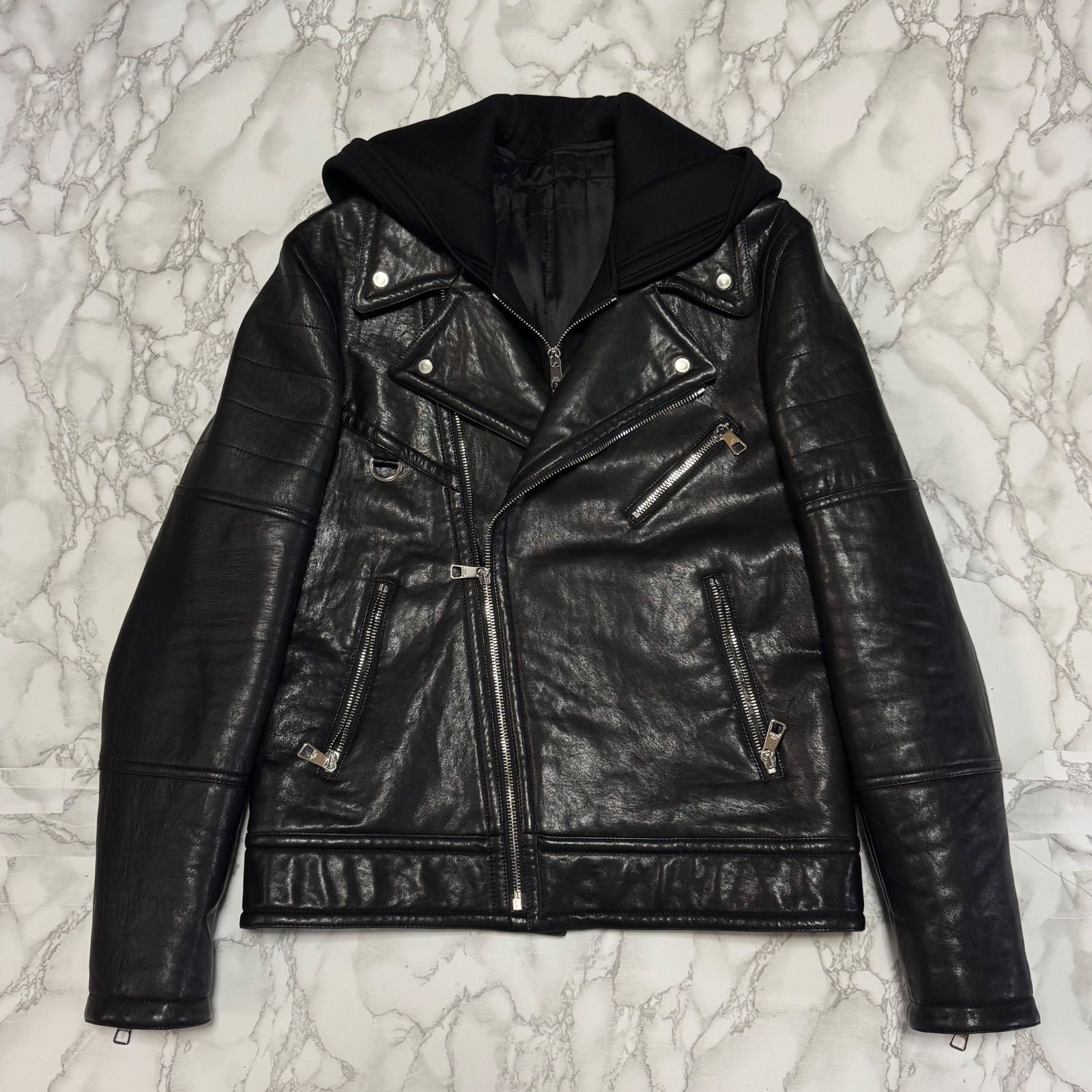 逸品【Neil Barrett ニールバレット 【商品名】仔羊革/ラム レザー 逸品【Neil Barrett ニールバレット 【商品名】仔羊革/ラム レザー