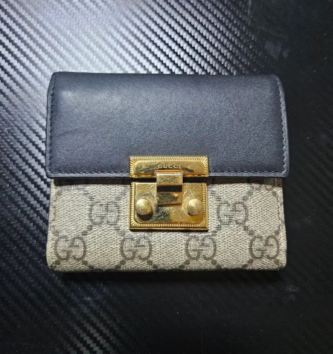 グッチ パッドロック 財布 正規品 11,675円