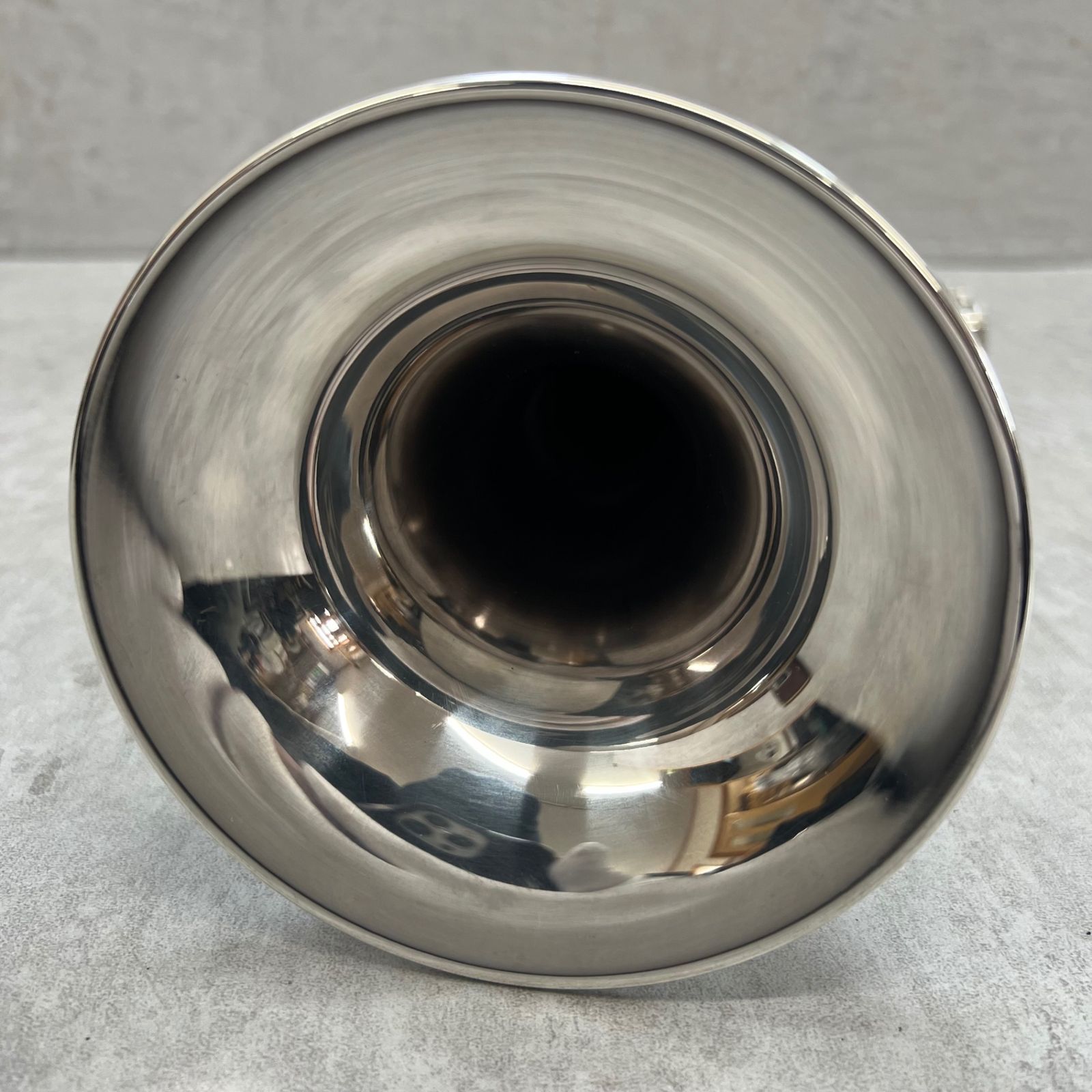 ヤマハ B♭トランペット YTR-334S 銀メッキ イエローブラス 純正マウス