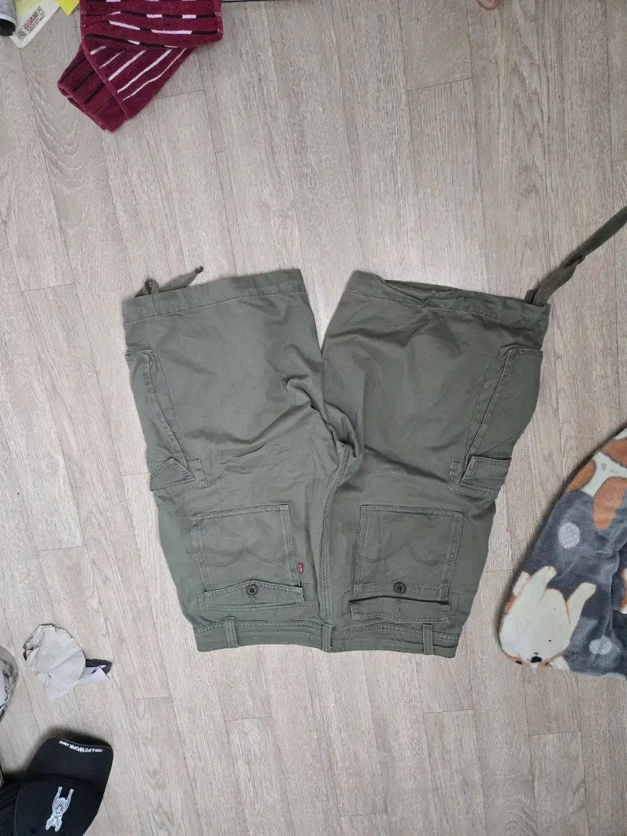 リーバイス5分ハーフパンツ33 34 2枚まとめ