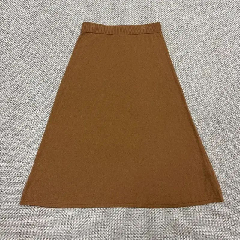マッシモ ドゥッティ ウールブレンド ニット スカート v3757