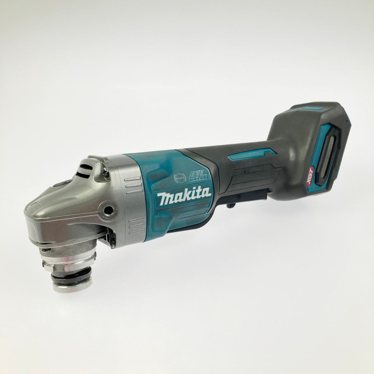 MAKITA マキタ 充電式ディスクグラインダ 40v 100mm GA009GZ - メルカリ