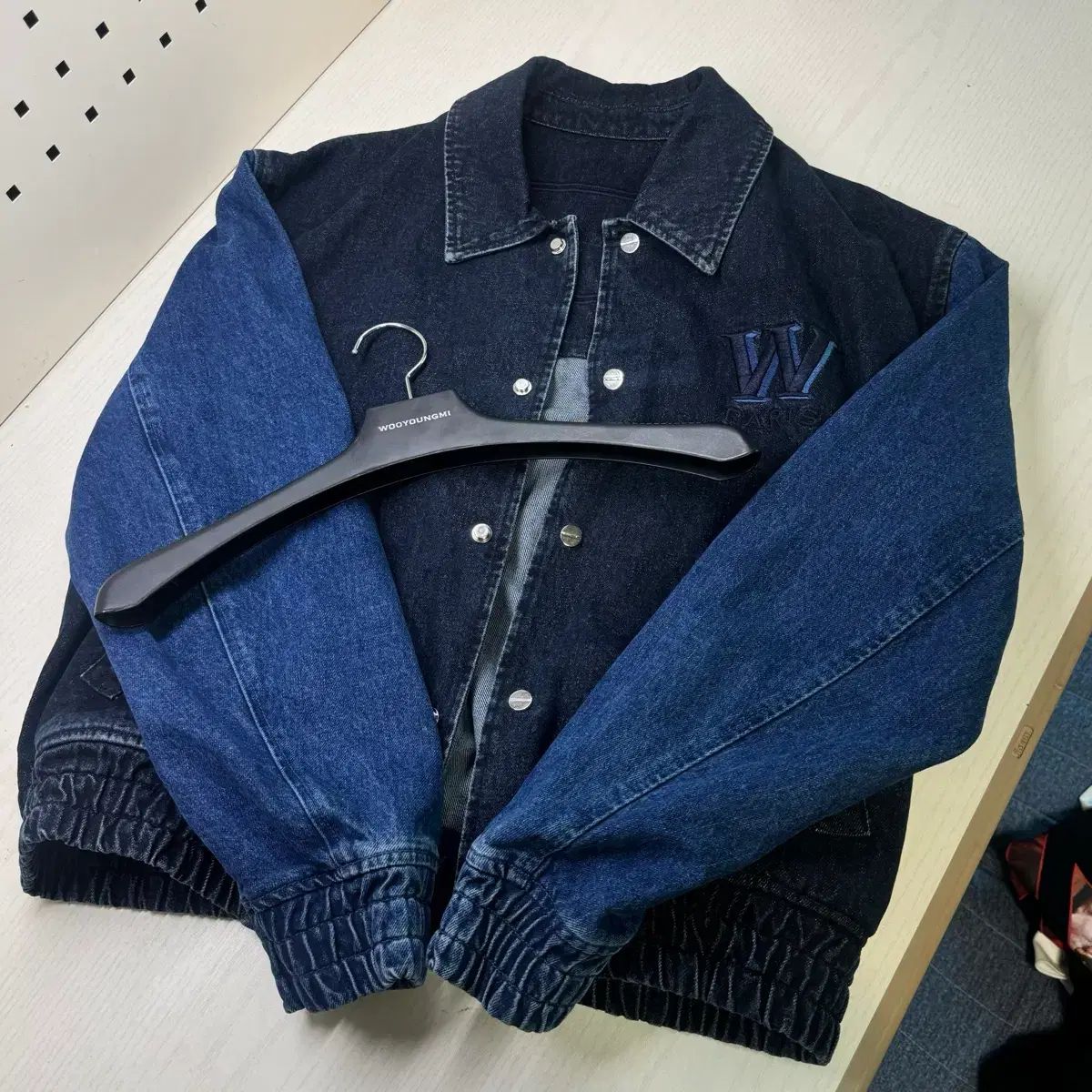 +服掛け 23ss WOOYOUNGMI ウーヨンミ デニム スタジャン ネイビー
