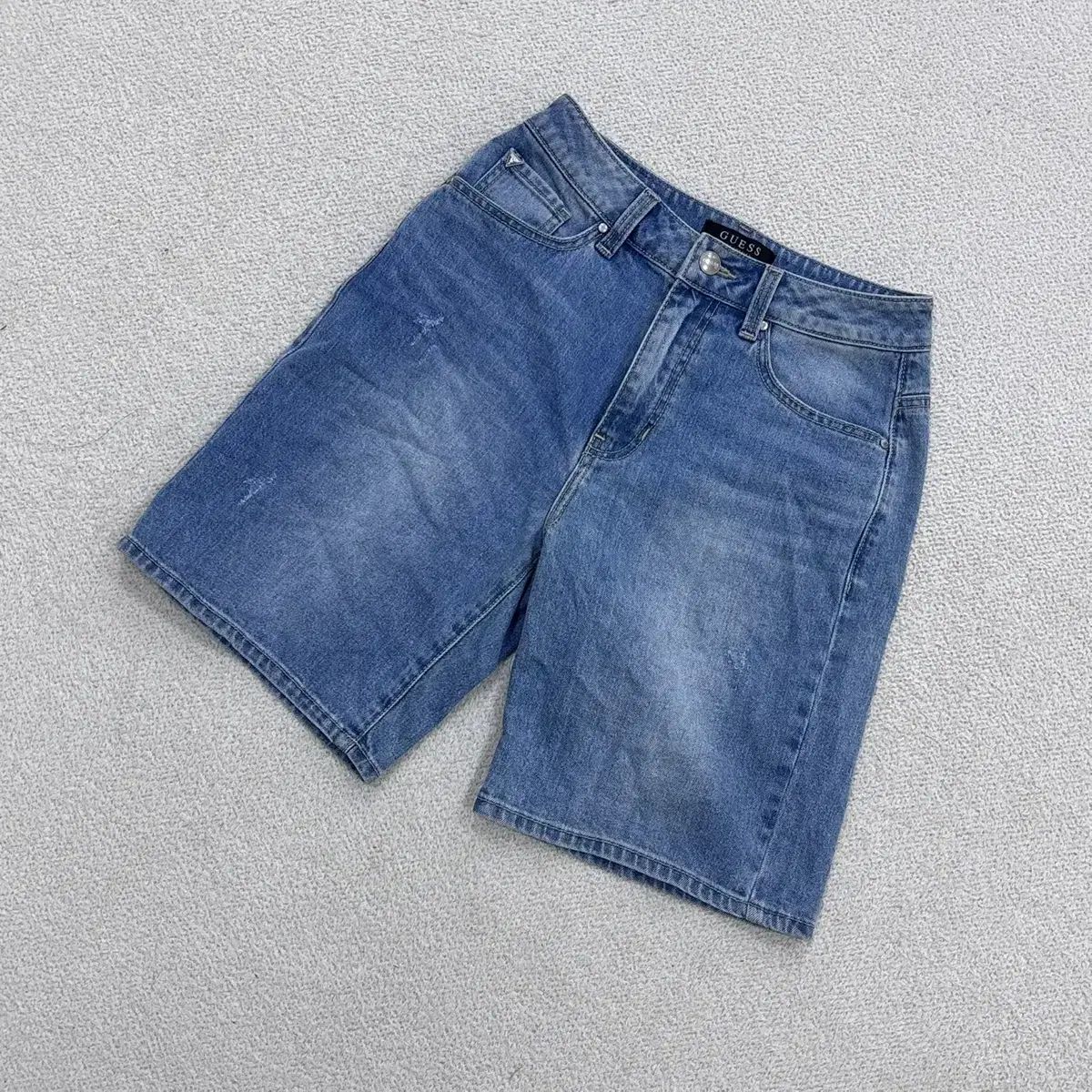 GUESS ゲス インディゴ デニム バミューダ ハーフパンツ 61(25) 0512E