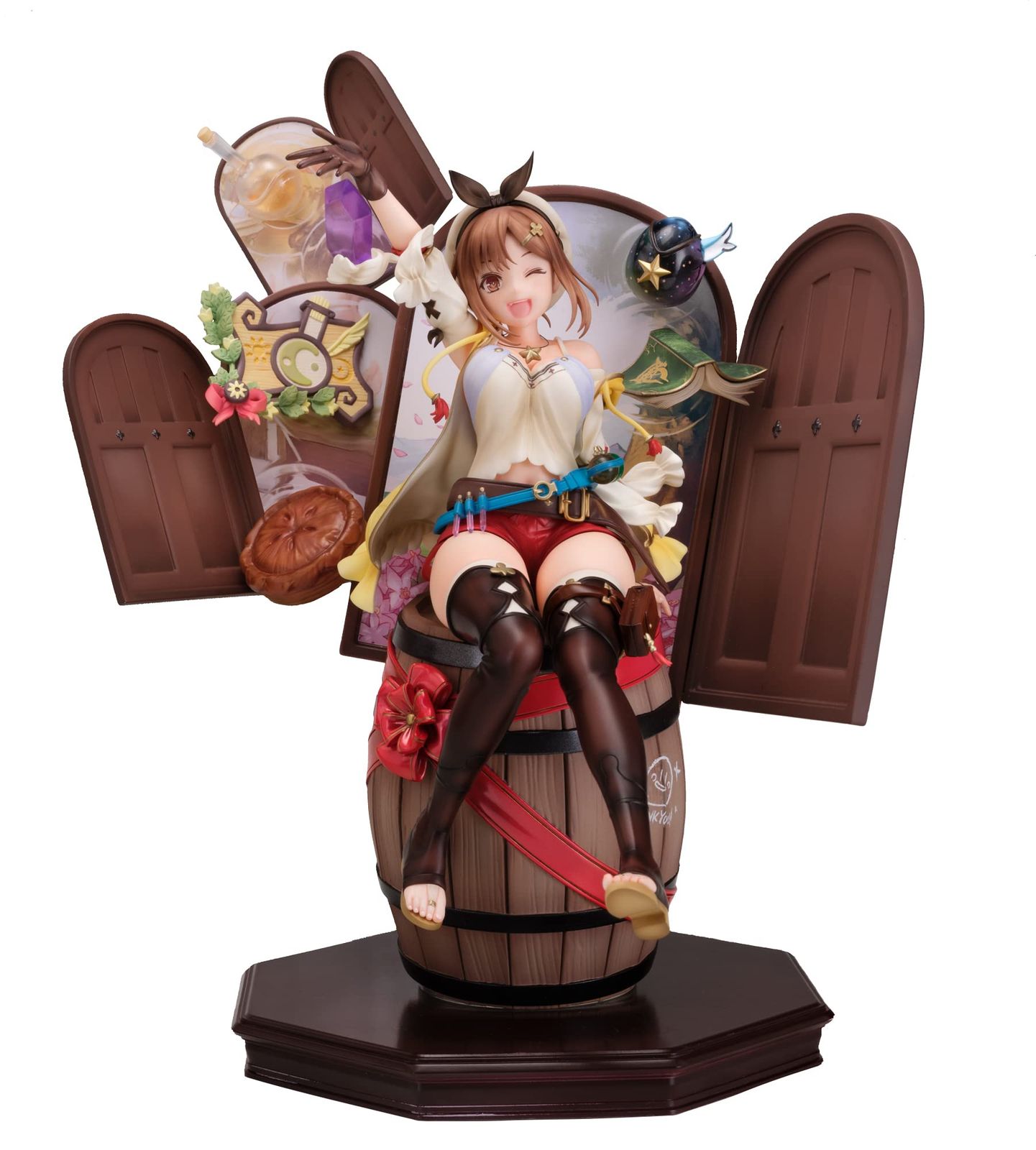【新品未開封】ライザのアトリエ 常闇の女王と秘密の隠れ家 25周年フィギュア あみあみ ライザのアトリエ ～常闇の女王と秘密の隠れ家～ ライザ