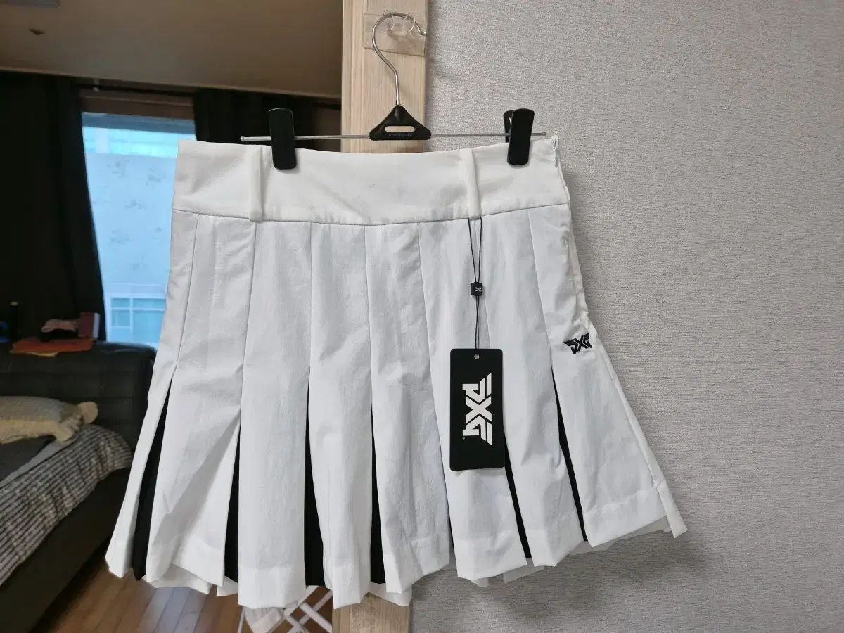 pxg ゴルフスカート 80,000円