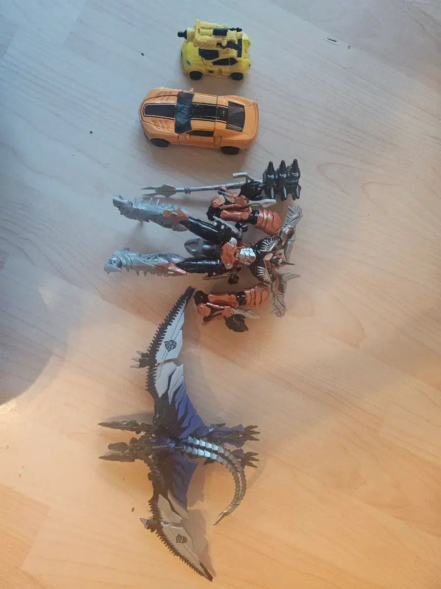 トランスフォーマー 4 玩具