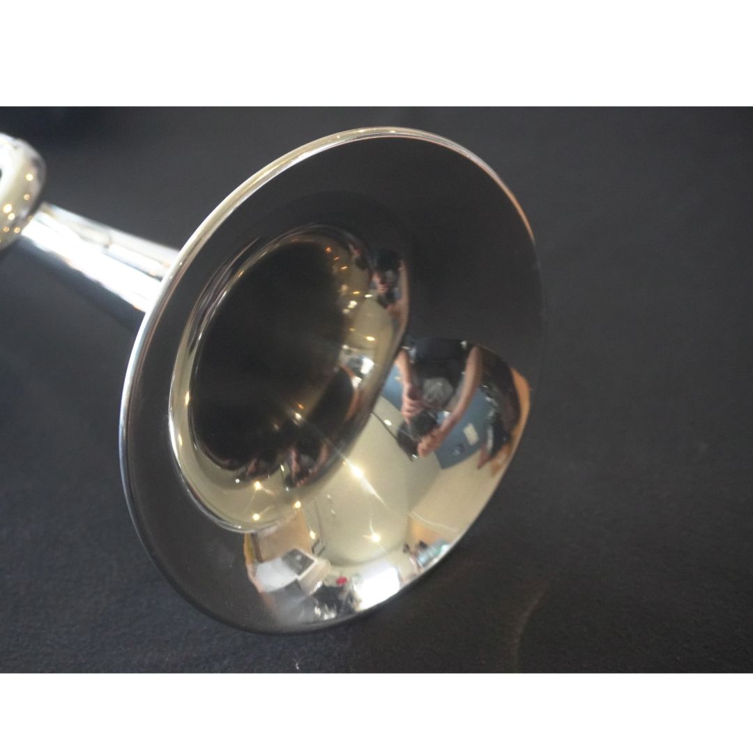 中古美品】YAMAHAトランペット YTR-1310 ニッケルシルバー仕上げ