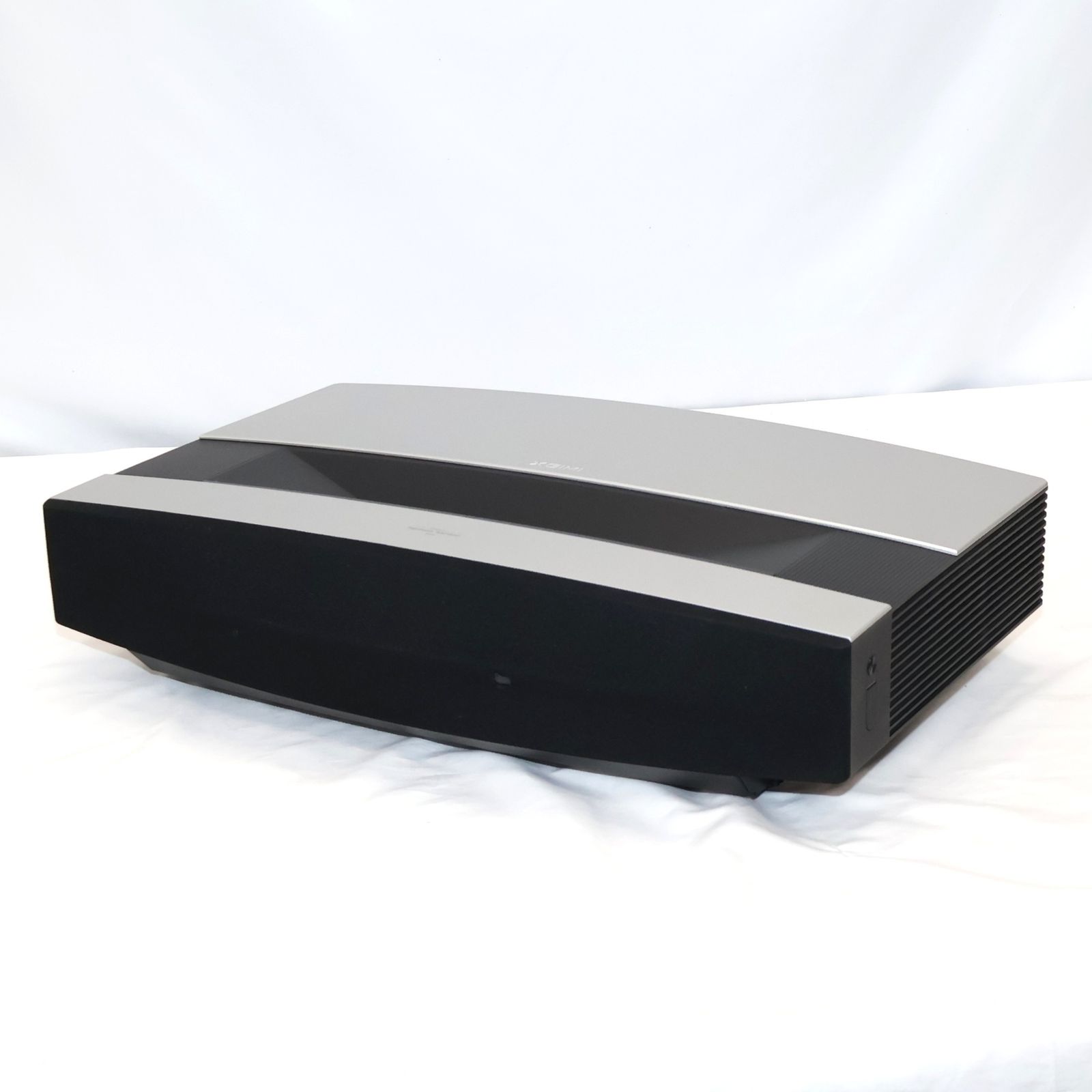 中古 XGIMI AURA 超短焦点4Kホームプロジェクター XM03A xm03a 【可(C)】