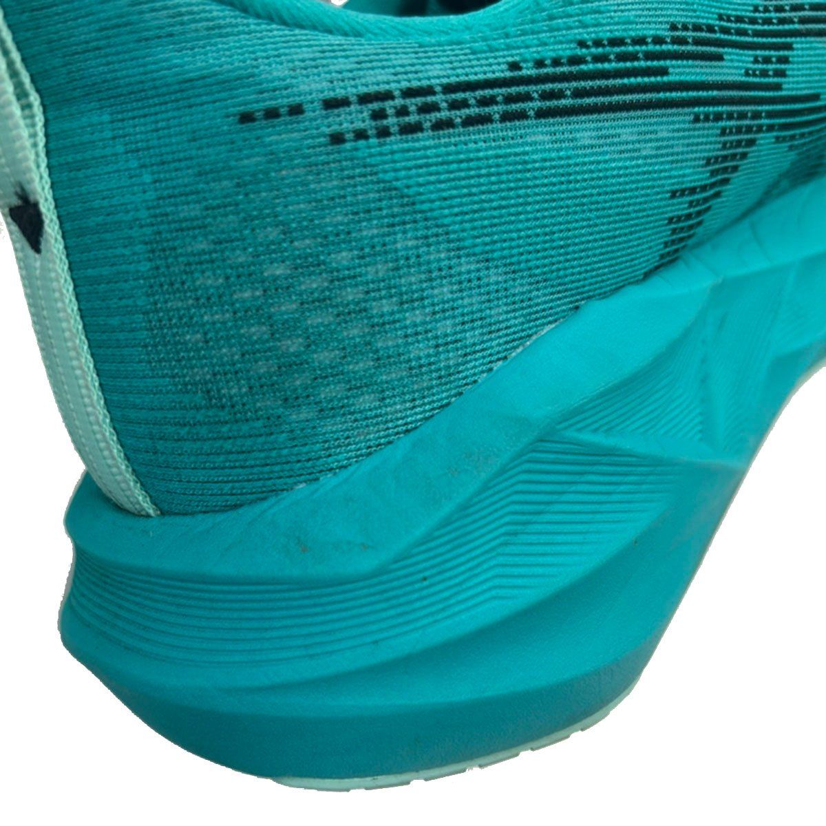 asics アシックス NOVABLAST 5 エメラルドグリン×ブラック スニーカー