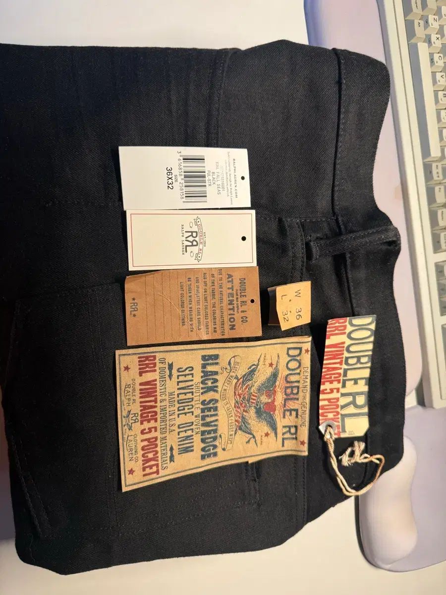 RRL(ダブルアールエル) ヴィンテージ FIVE(ファイブ) POCKET(ポケット) ブラック・オン・ブラック 36x32 出品 53,579円