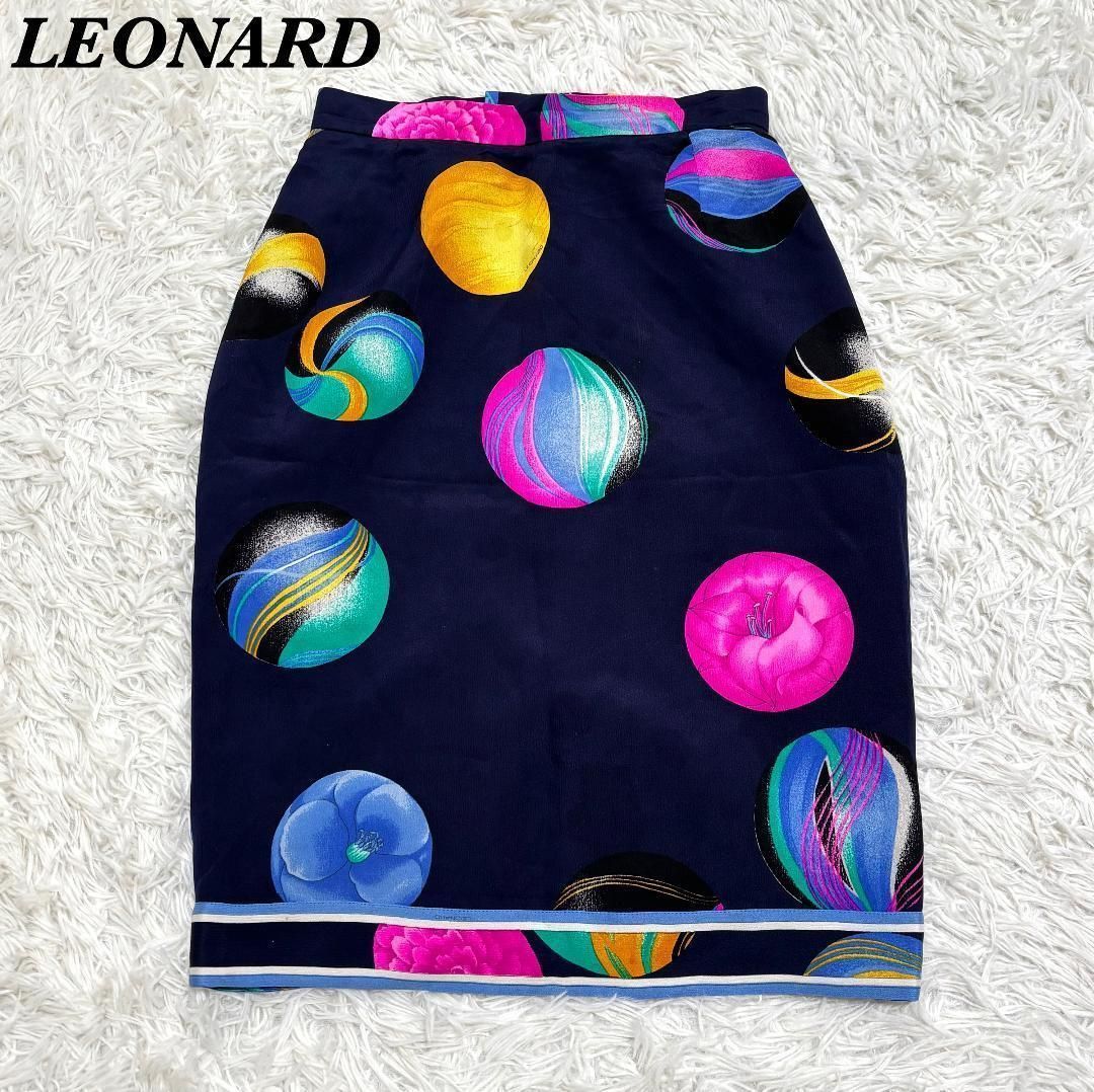 LEONARD ひざ丈タイトスカート ネイビー ビー玉柄