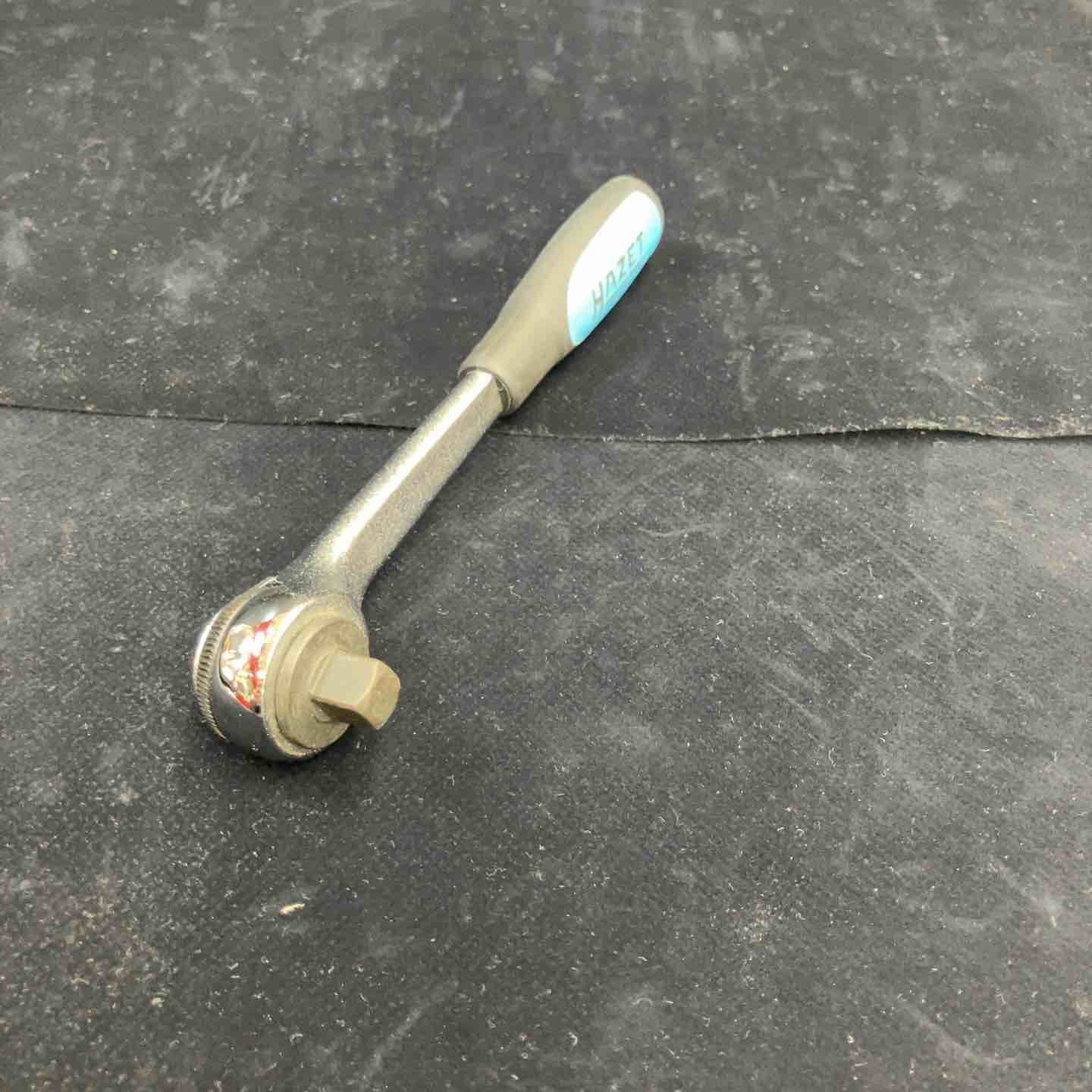 【中古美品】 ハゼット(HAZET) 3/8(9.5) ギアラチェットハンドル 8816F 72ギア 【東大和店】