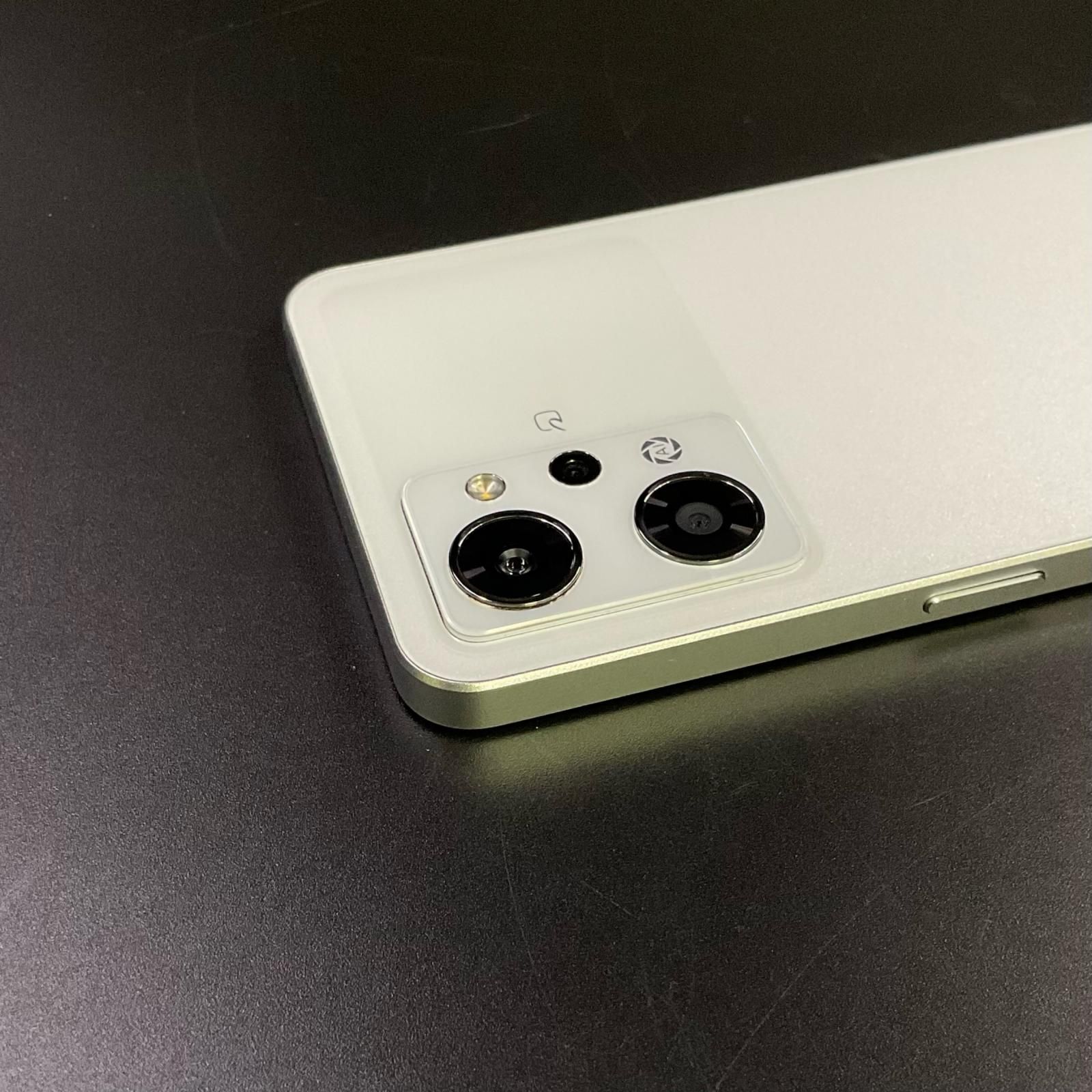 OPPO Reno 9A 128GB ムーンホワイト 美品 - メルカリ