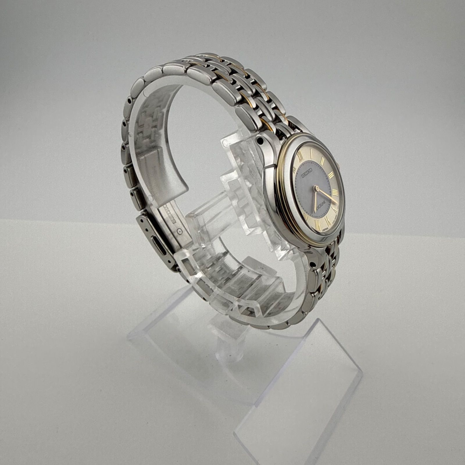 SEIKO セイコー EXCELINE エクセリーヌ V110-0AA0 レディース 腕時計 