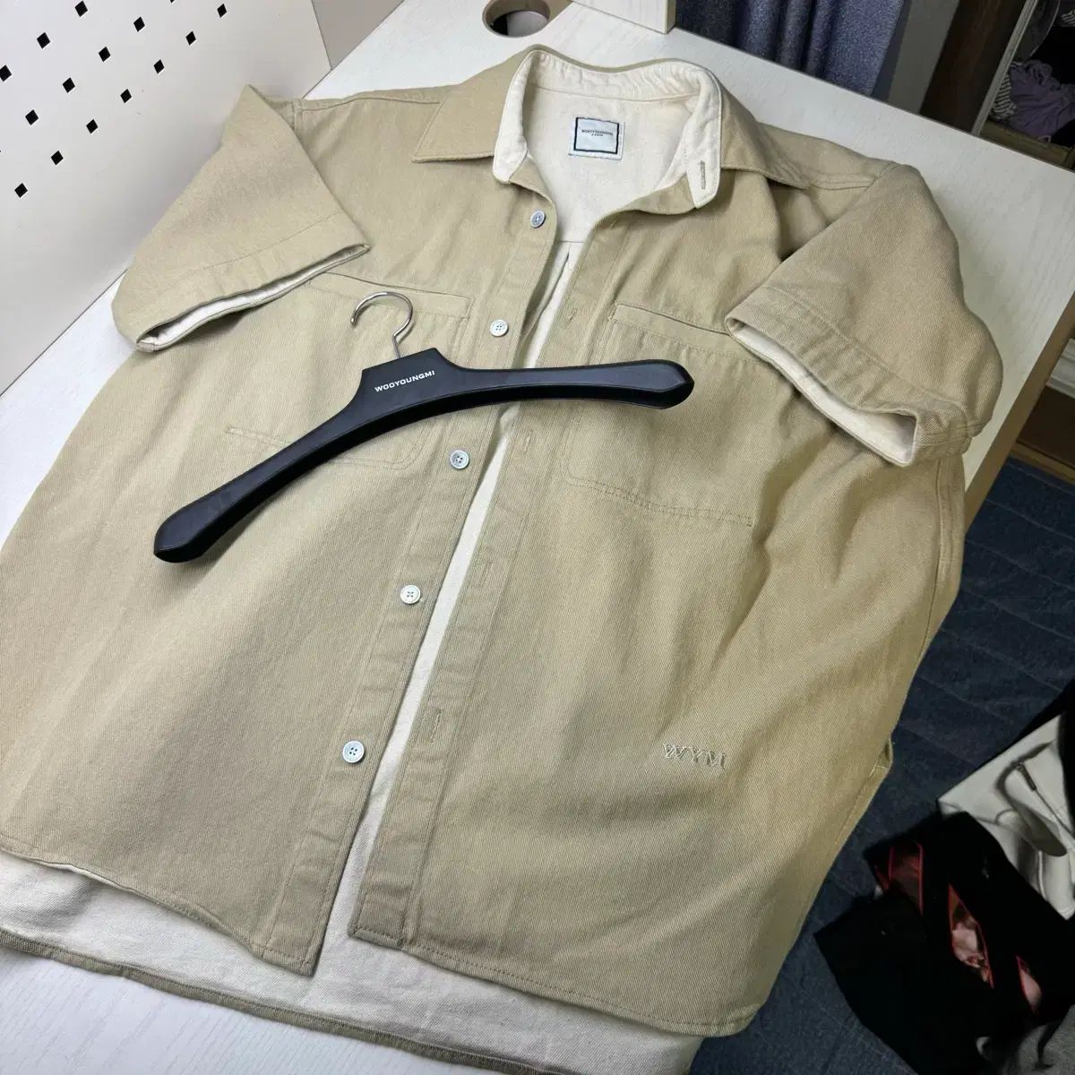 +服かけ 23ss WOOYOUNGMI ウーヨンミ デニム 半袖 シャツ ベージュ