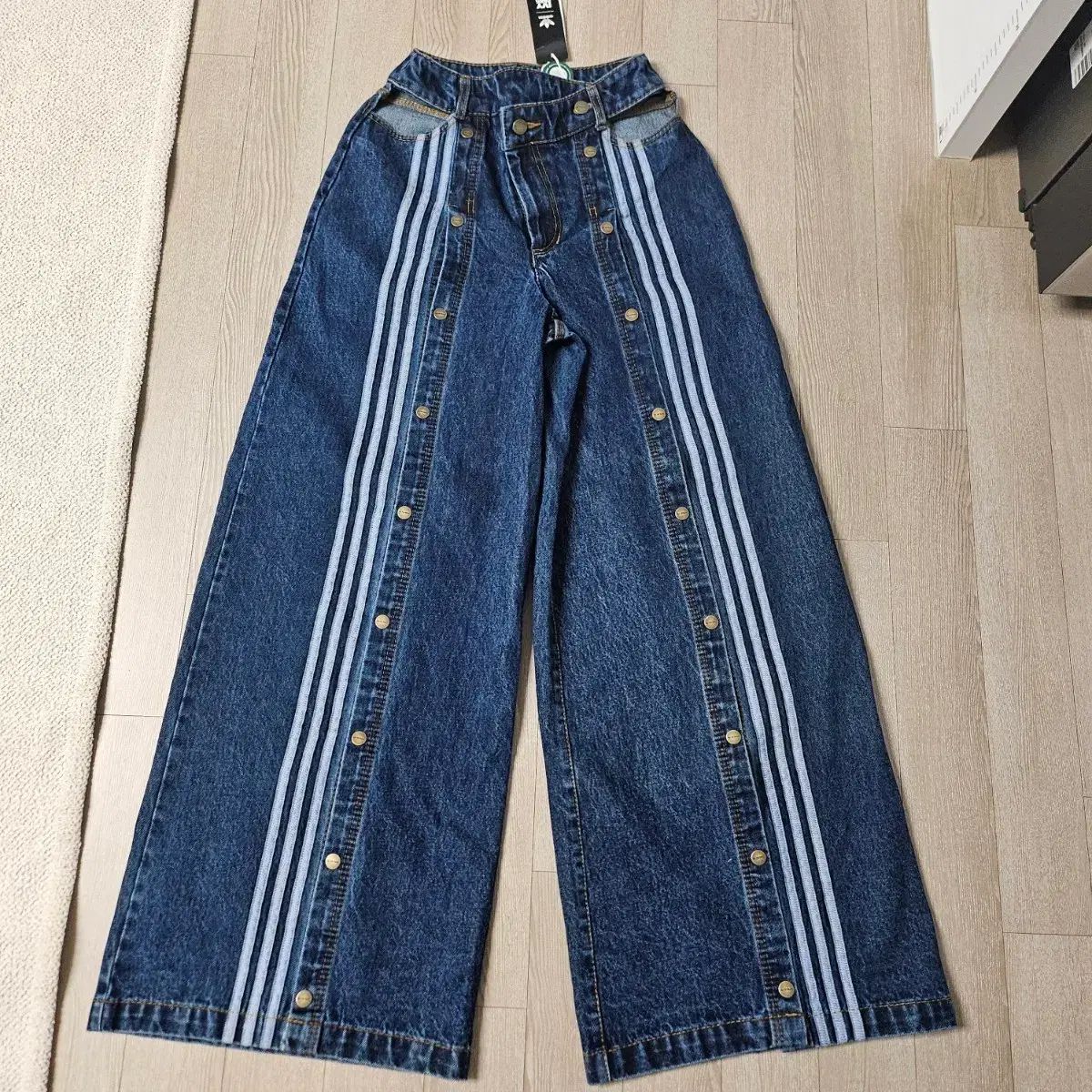 アディダス IVY PARK ワイド デニム パンツ 11,808円