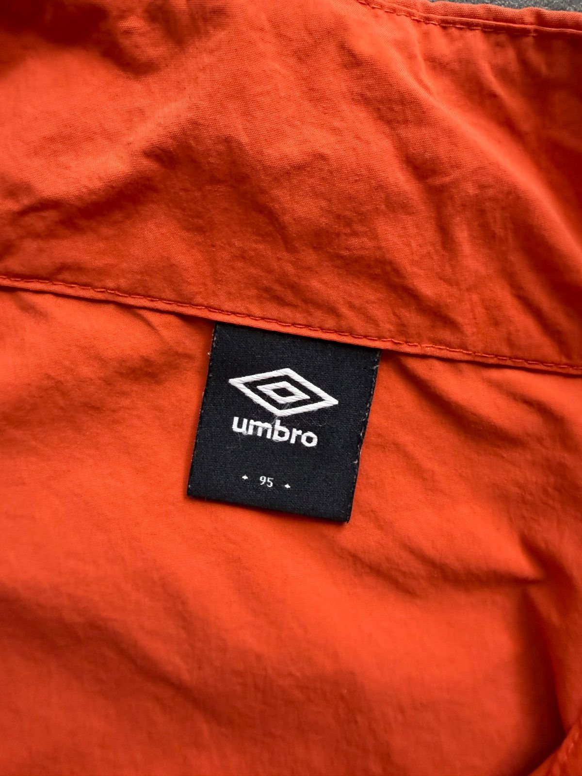 UMBRO アンブロ ナイロンジャケット トラックジャケット オレンジ