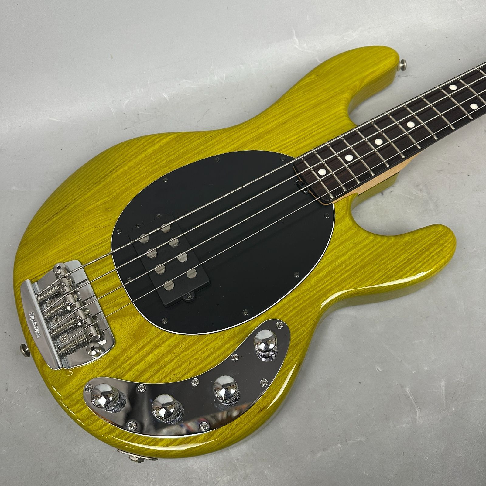 Music Man StingRay4 Translucent Green 1999年製 AA5ED103700 f145 