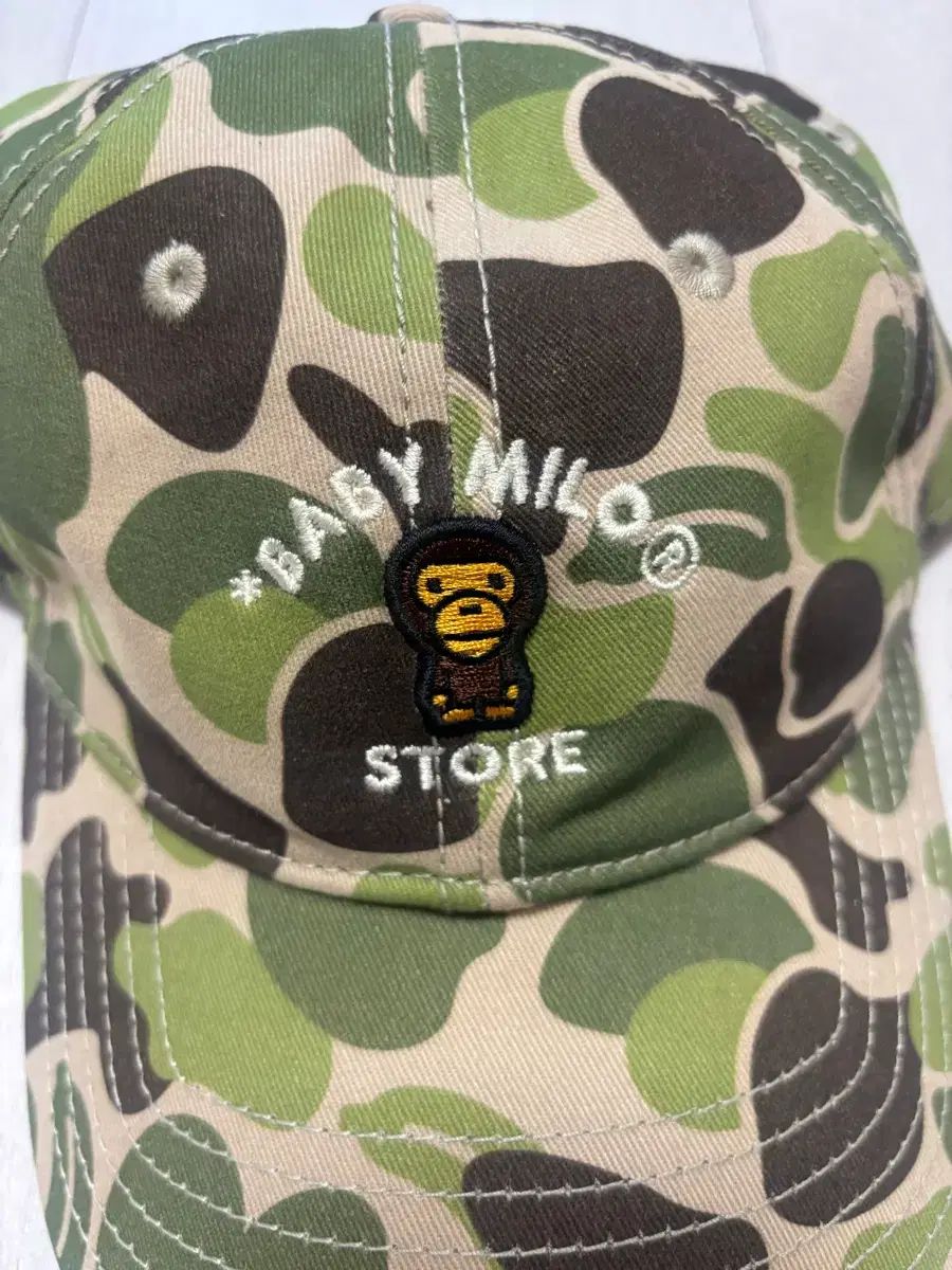 A BATHING APE アベイシングエイプ MILLO MILLO ARCHIVE カモフラ ベースボールキャップ 帽子