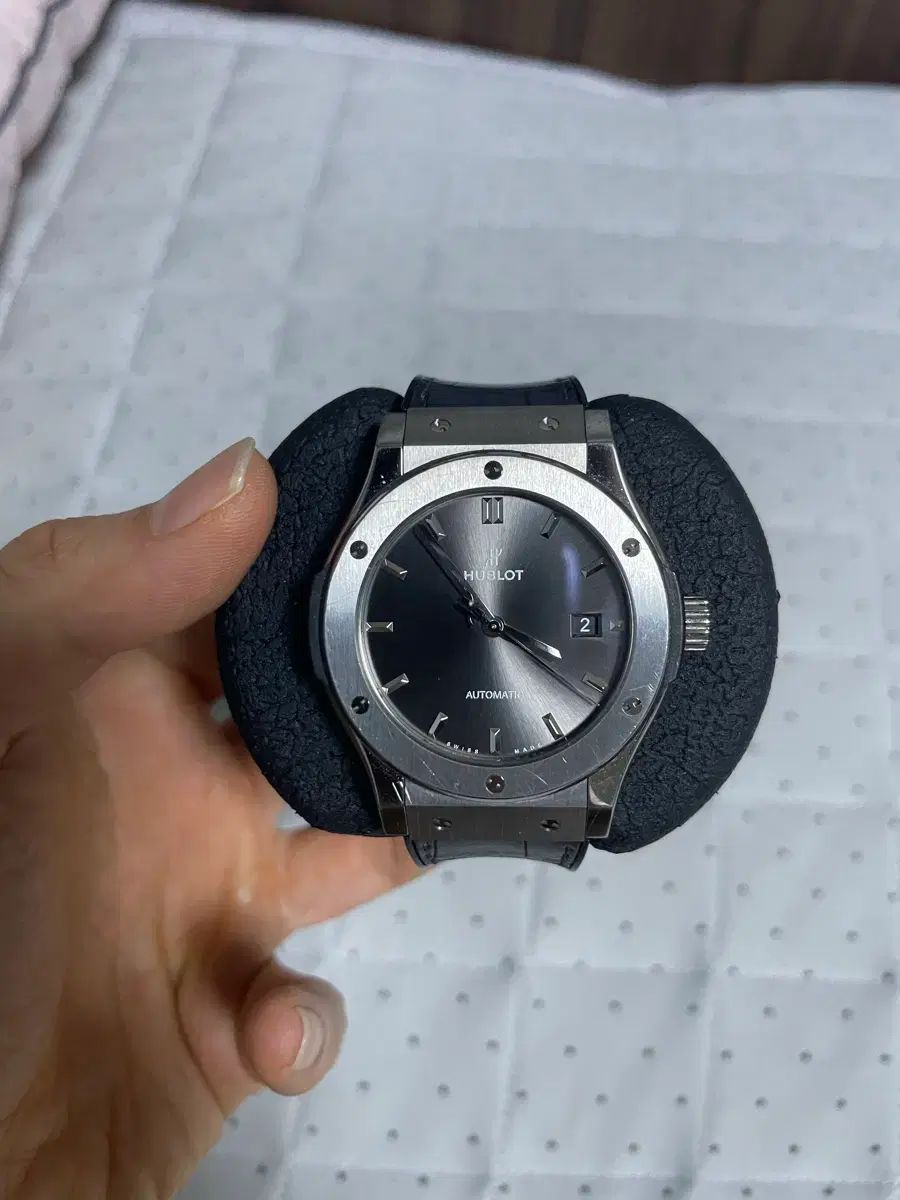 HUBLOT ウブロ Classic 퓨전(ヒュージョン) レーシンググレー 42ミリ 韓国国内 フルセット 出品