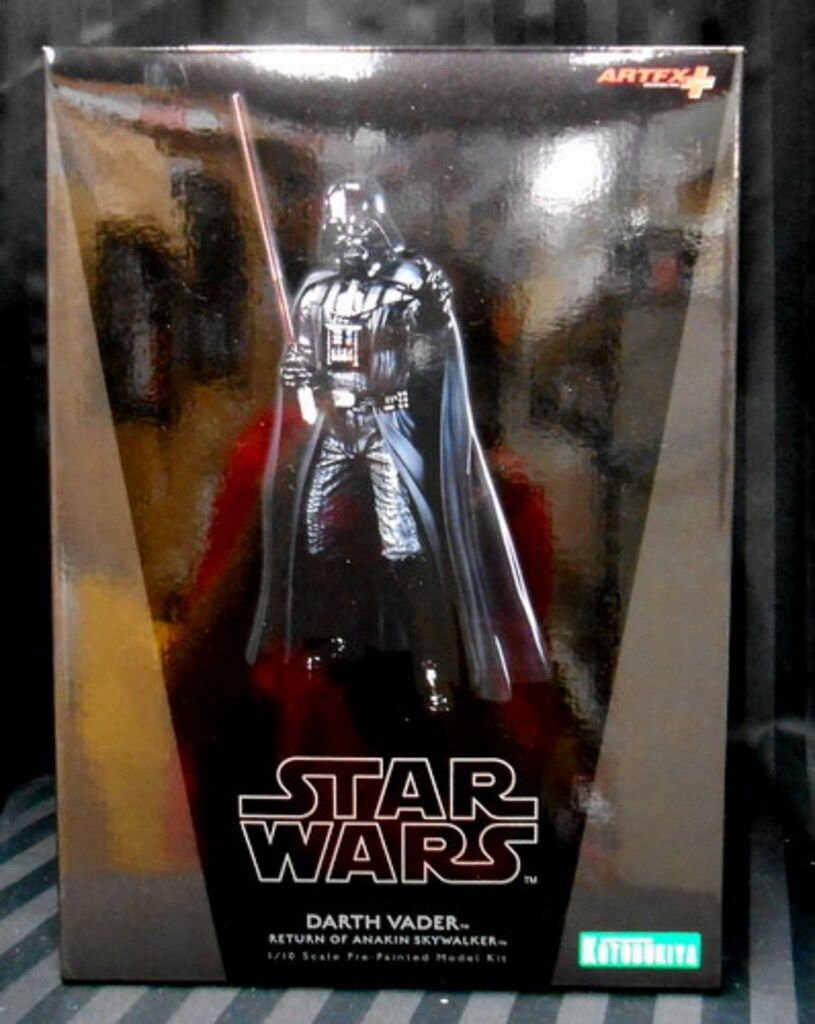 コトブキヤ ARTFX+PLUS / PRE PAINTED MODEL KIT DARTH VADER / RETURN