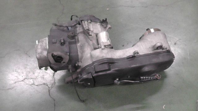 アドレスV50 CA44A-150xxx の エンジン:#1778804874 - メルカリ