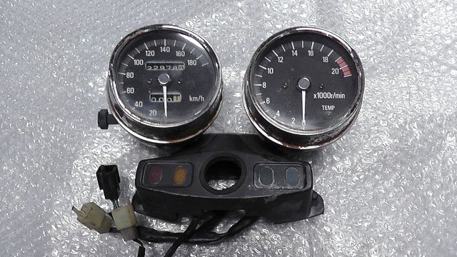 バリオス　ZR250A　の　メーター　傷 錆:#1778808293