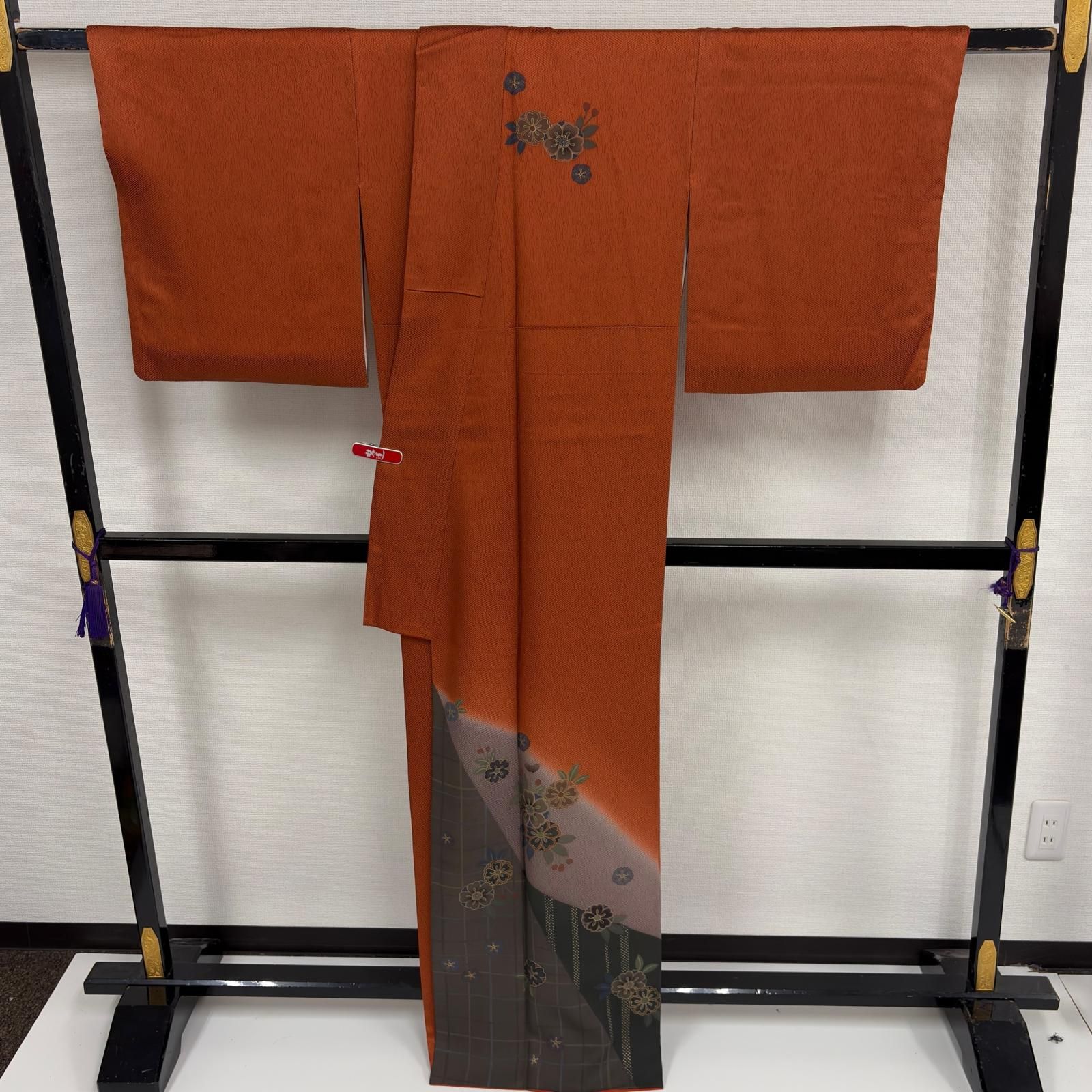 付下げ 裄68 上品な染め 木目紗綾形の地紋 紋無し 正絹 着物 MK-7924