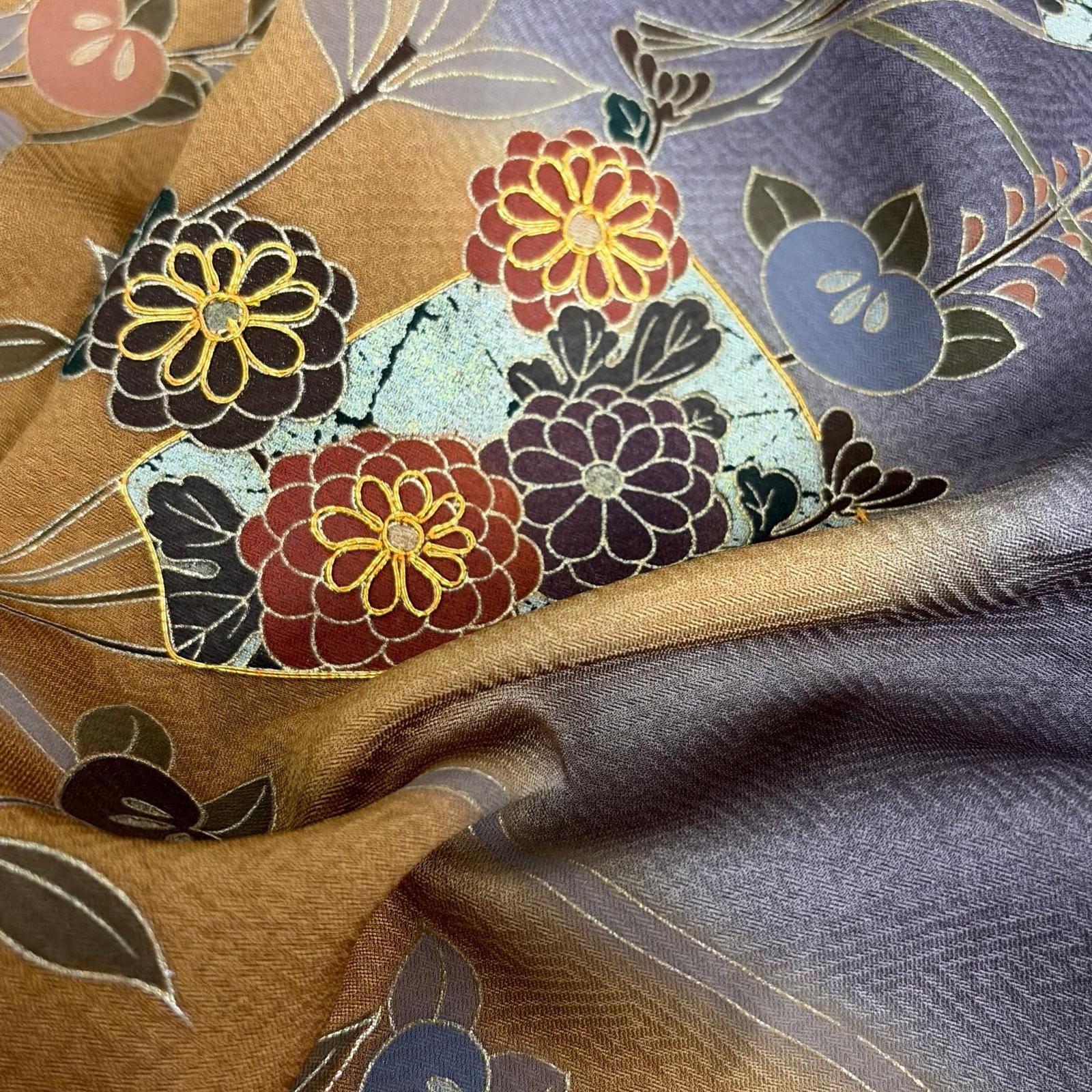 付下げ 金駒刺繍 金彩 上品な染め 紋無し 正絹 着物 MK-7927 - メルカリ