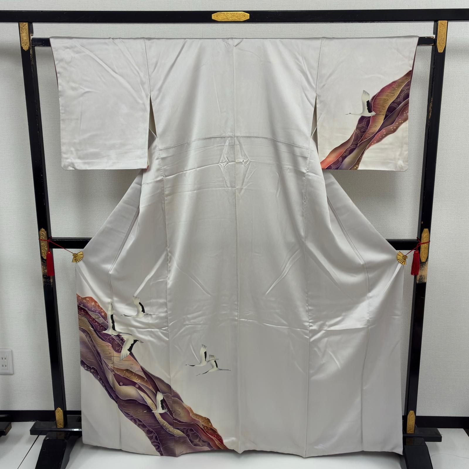 付け下げ 正絹 紋なし 鶴に美しい染め 袷 着物 MK-8054 - メルカリ