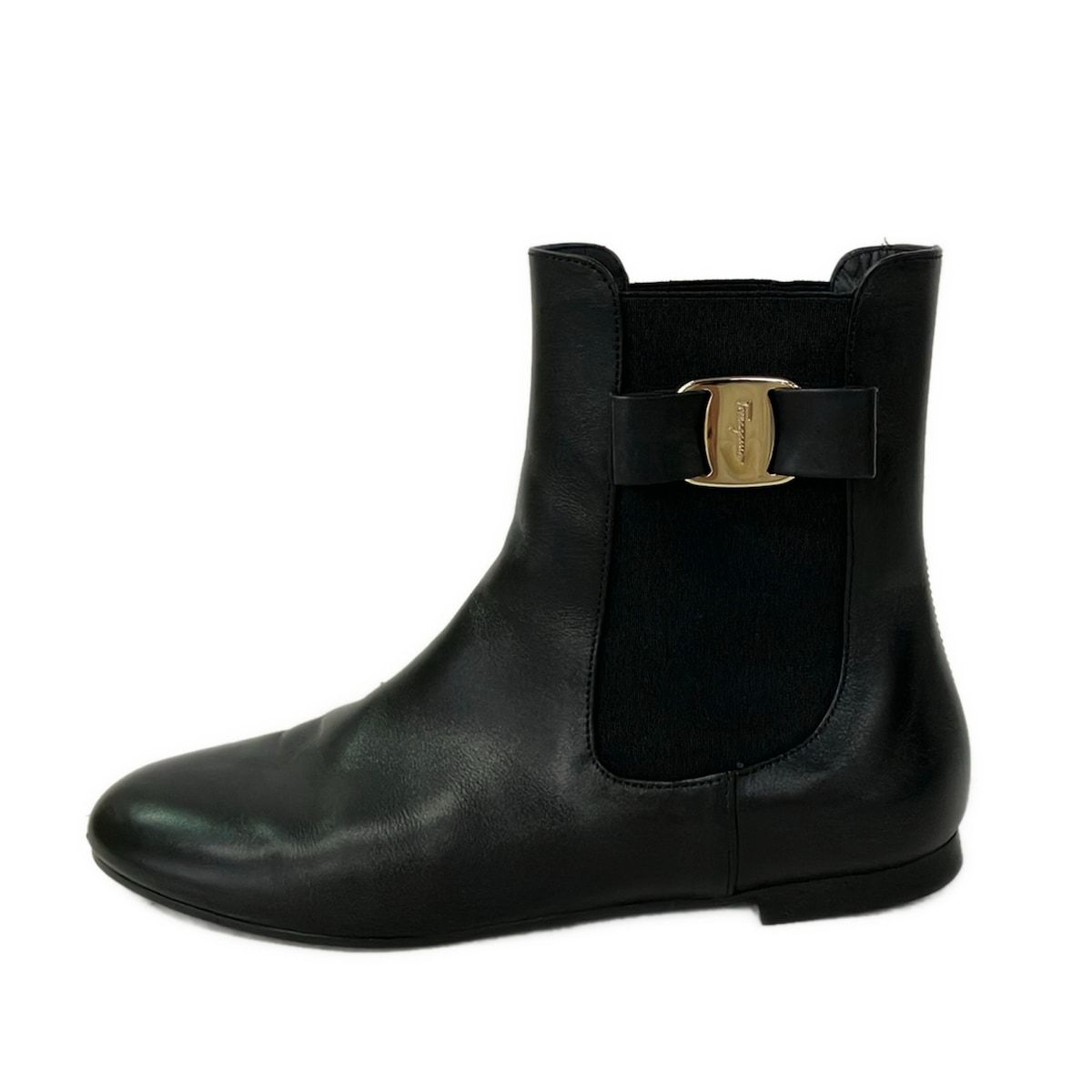 FERRAGAMO/SalvatoreFerragamo(サルバトーレフェラガモ) ショートブーツ 7 C レディース - 黒 チェルシーブーツ/サイドゴア/ヴァラ レザー